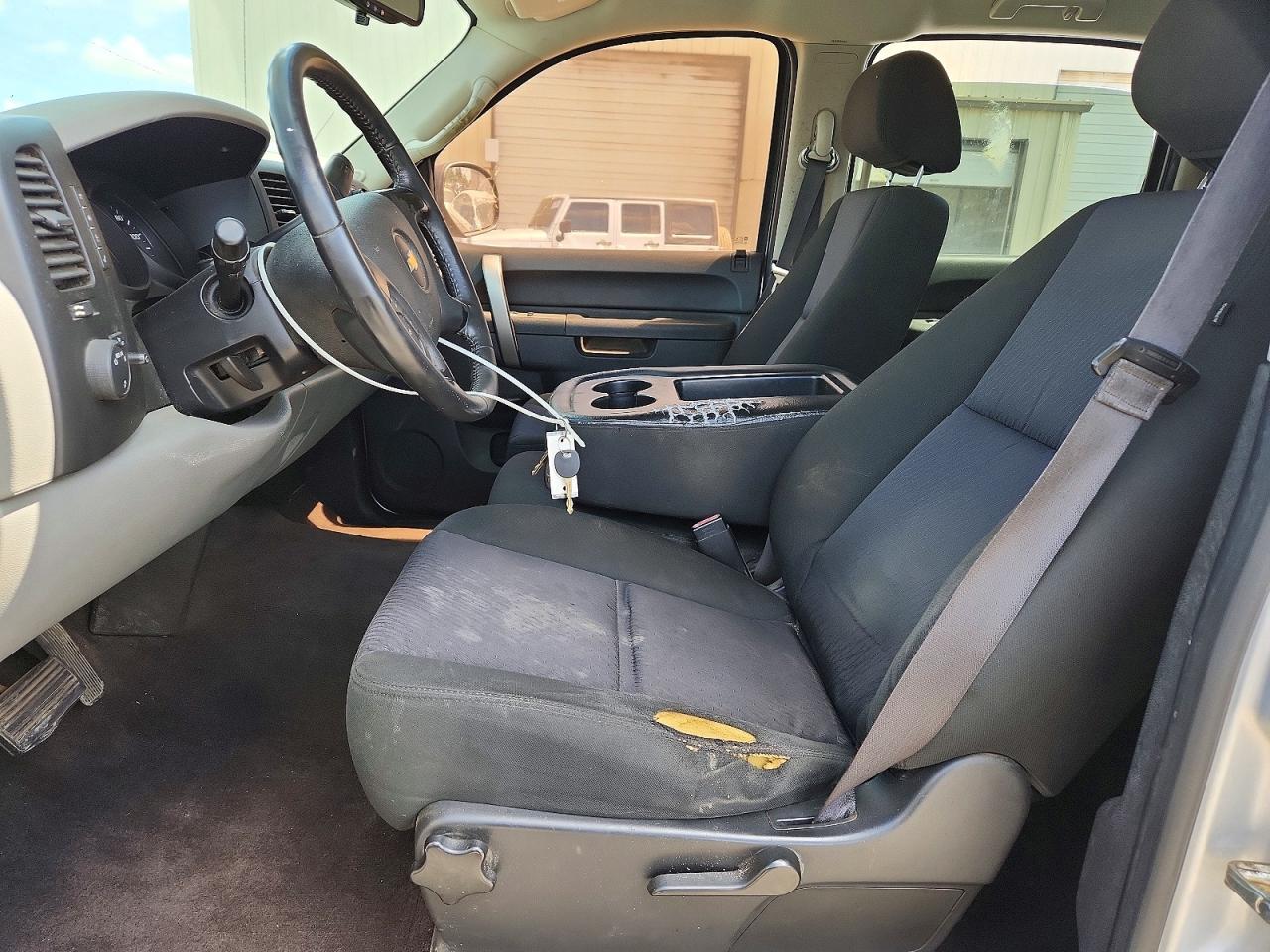 2013 Chevrolet Silverado C1500 Ls Серебряный vin: 3GCPCREA6DG185748