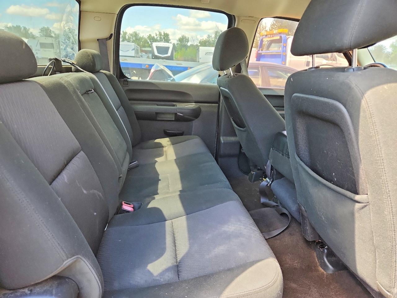 2013 Chevrolet Silverado C1500 Ls Серебряный vin: 3GCPCREA6DG185748