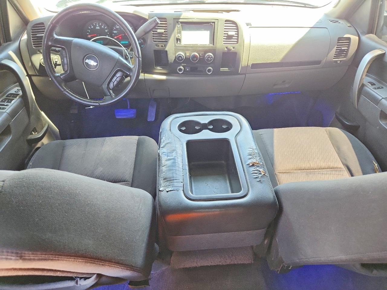 2011 Chevrolet Silverado C1500 Ls Silver vin: 3GCPCREA8BG351524