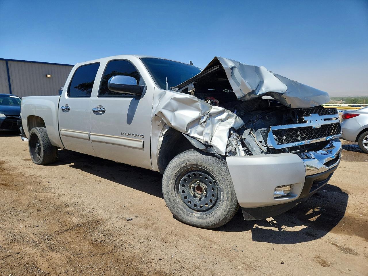 2011 Chevrolet Silverado C1500 Ls Silver vin: 3GCPCREA8BG351524