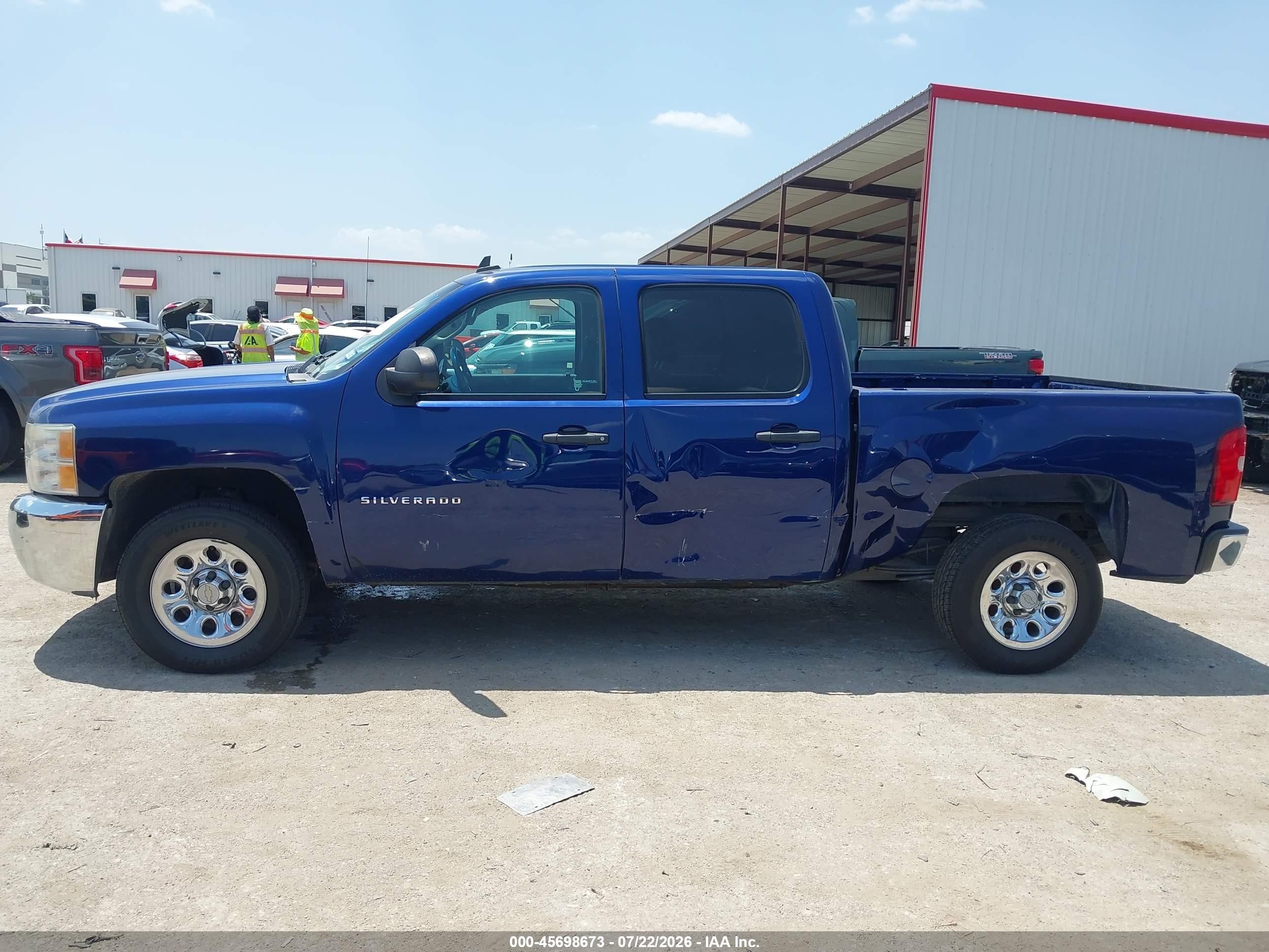 2013 Chevrolet Silverado 1500 Ls Blue vin: 3GCPCREA8DG185024