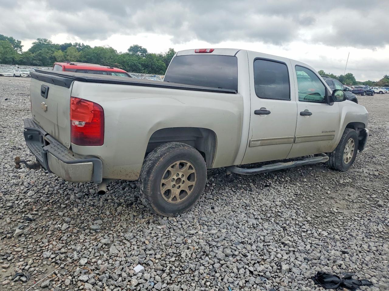 2011 Chevrolet Silverado C1500 Ls Серебряный vin: 3GCPCREAXBG190884