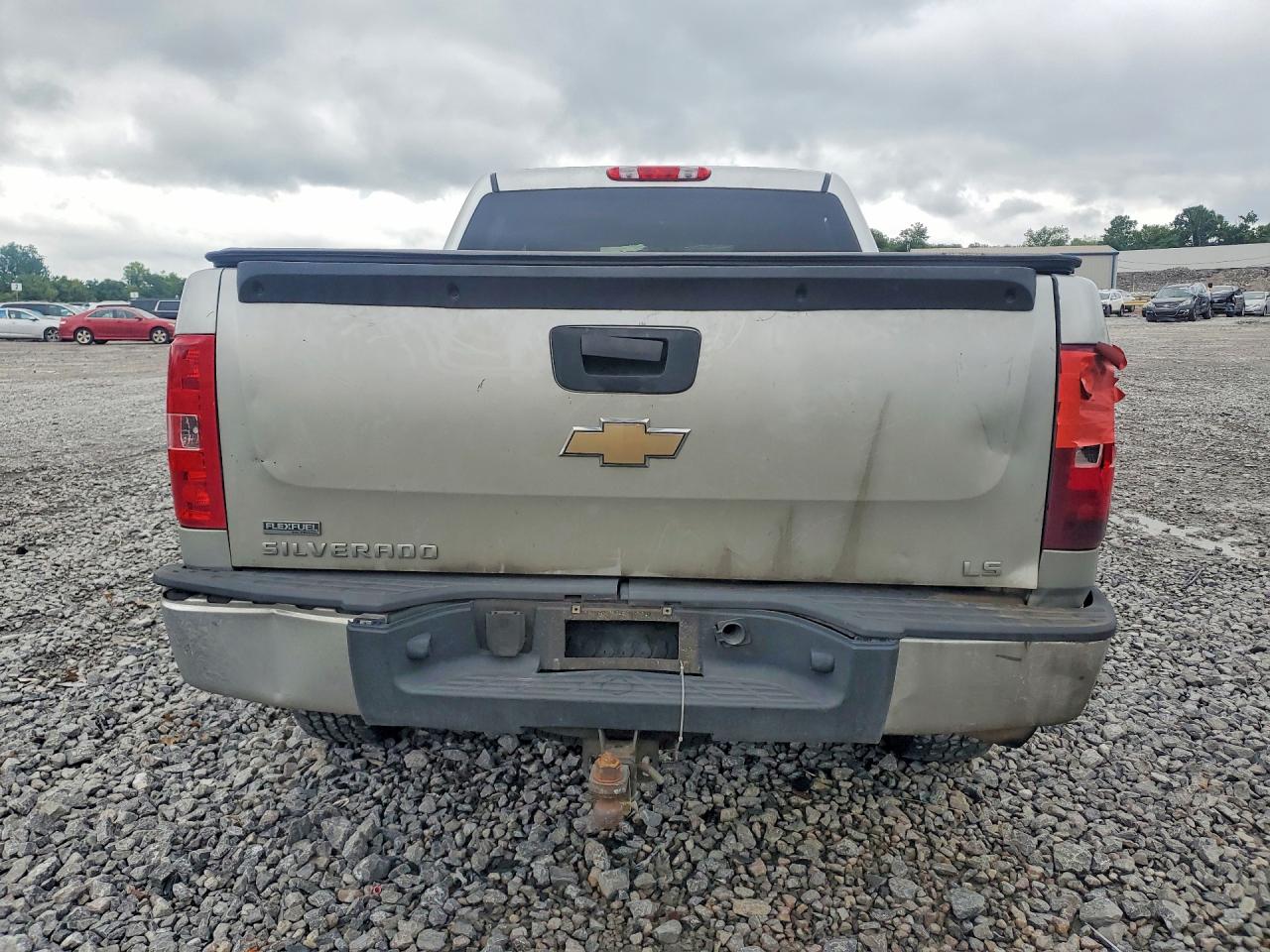 2011 Chevrolet Silverado C1500 Ls Серебряный vin: 3GCPCREAXBG190884
