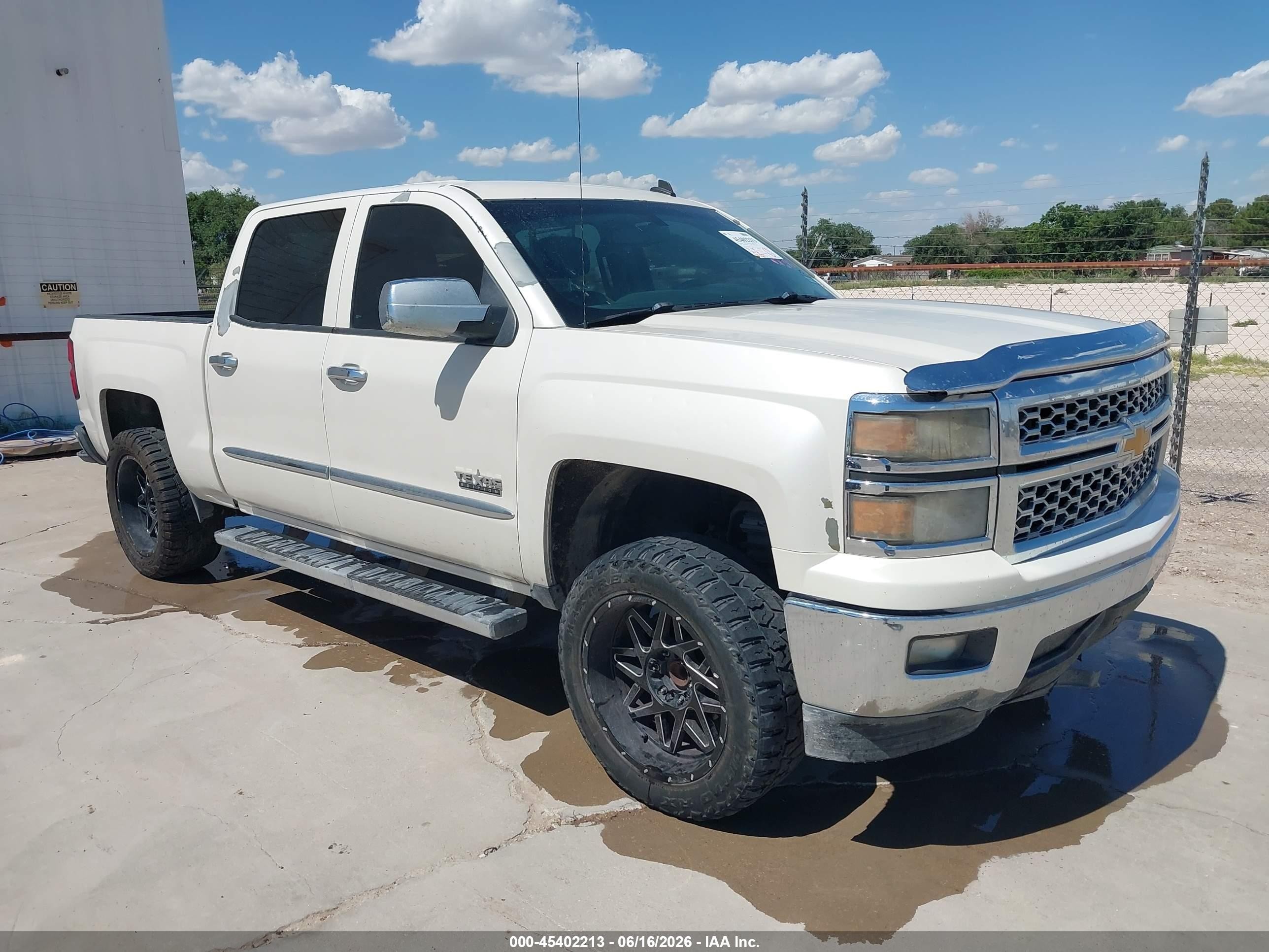 2014 Chevrolet Silverado 1500 1lt White vin: 3GCPCREC0EG495817