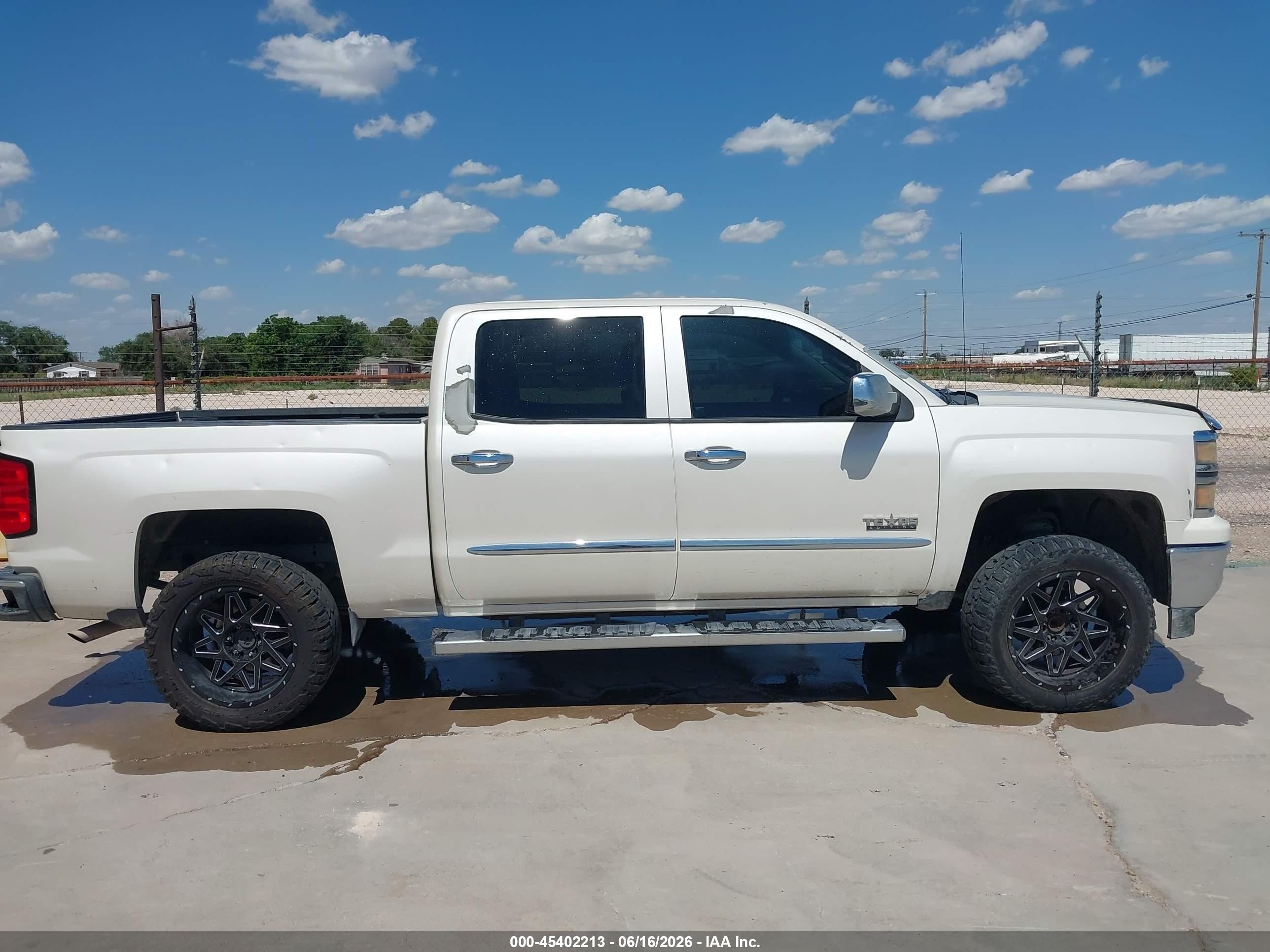 2014 Chevrolet Silverado 1500 1lt White vin: 3GCPCREC0EG495817