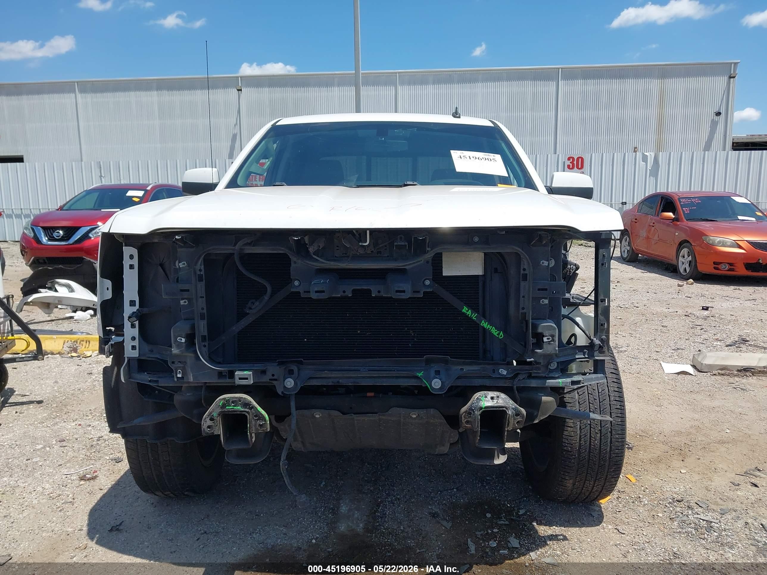 2014 Chevrolet Silverado 1500 1lt White vin: 3GCPCREC0EG566238