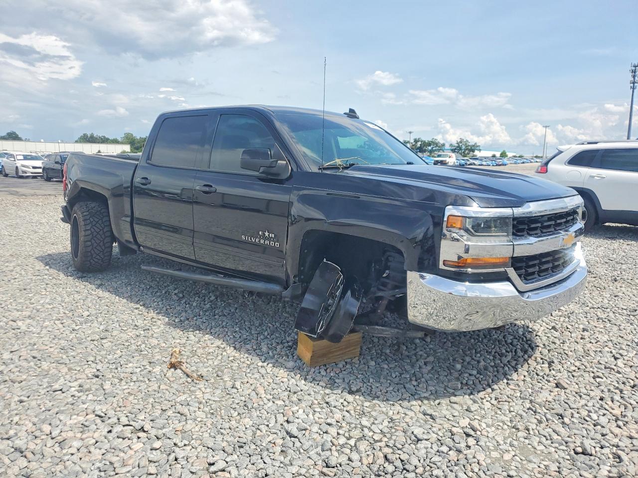 2017 Chevrolet Silverado C1500 Lt Black vin: 3GCPCREC0HG236667