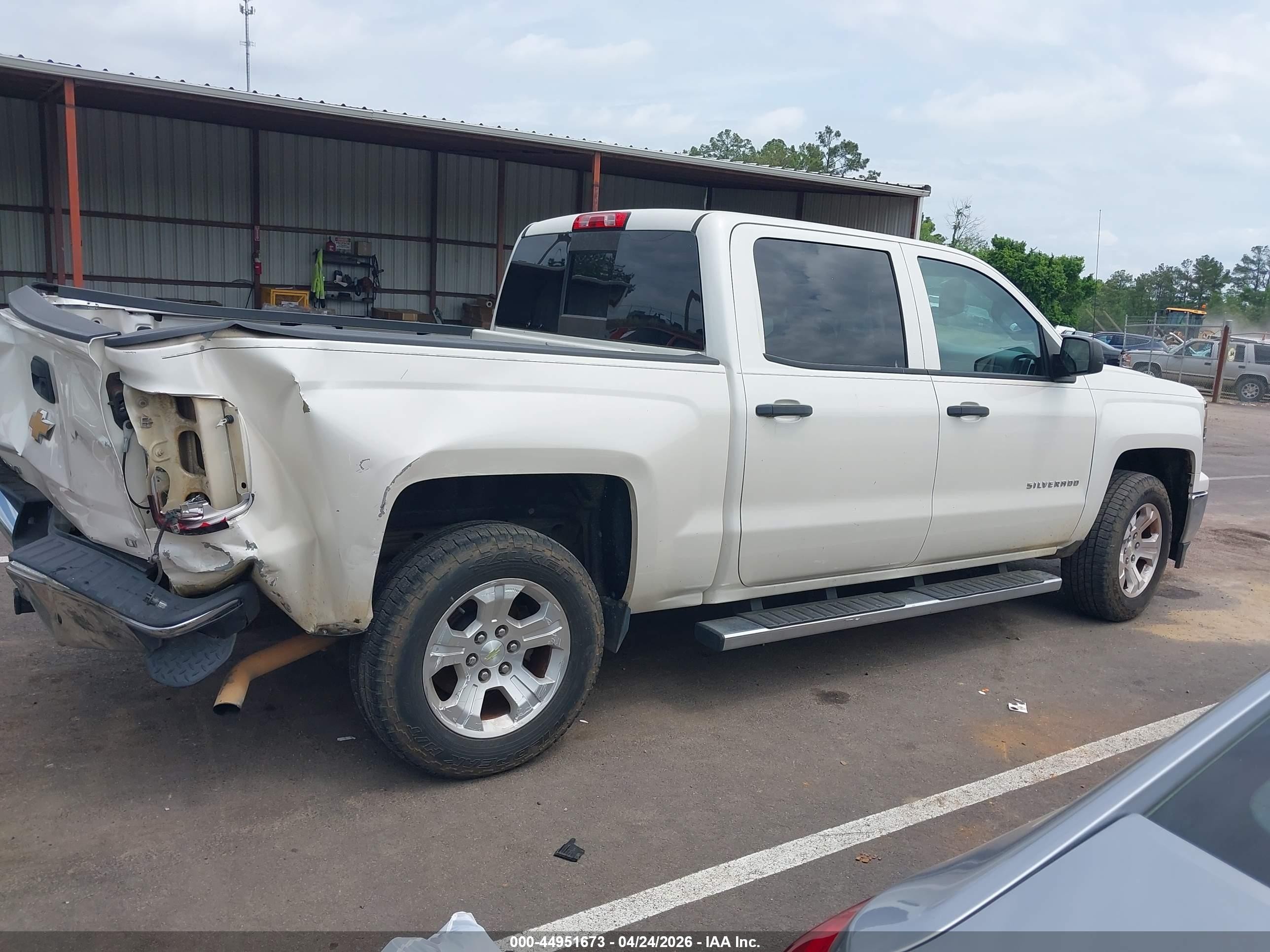 2014 Chevrolet Silverado 1500 1lt White vin: 3GCPCREC1EG519011
