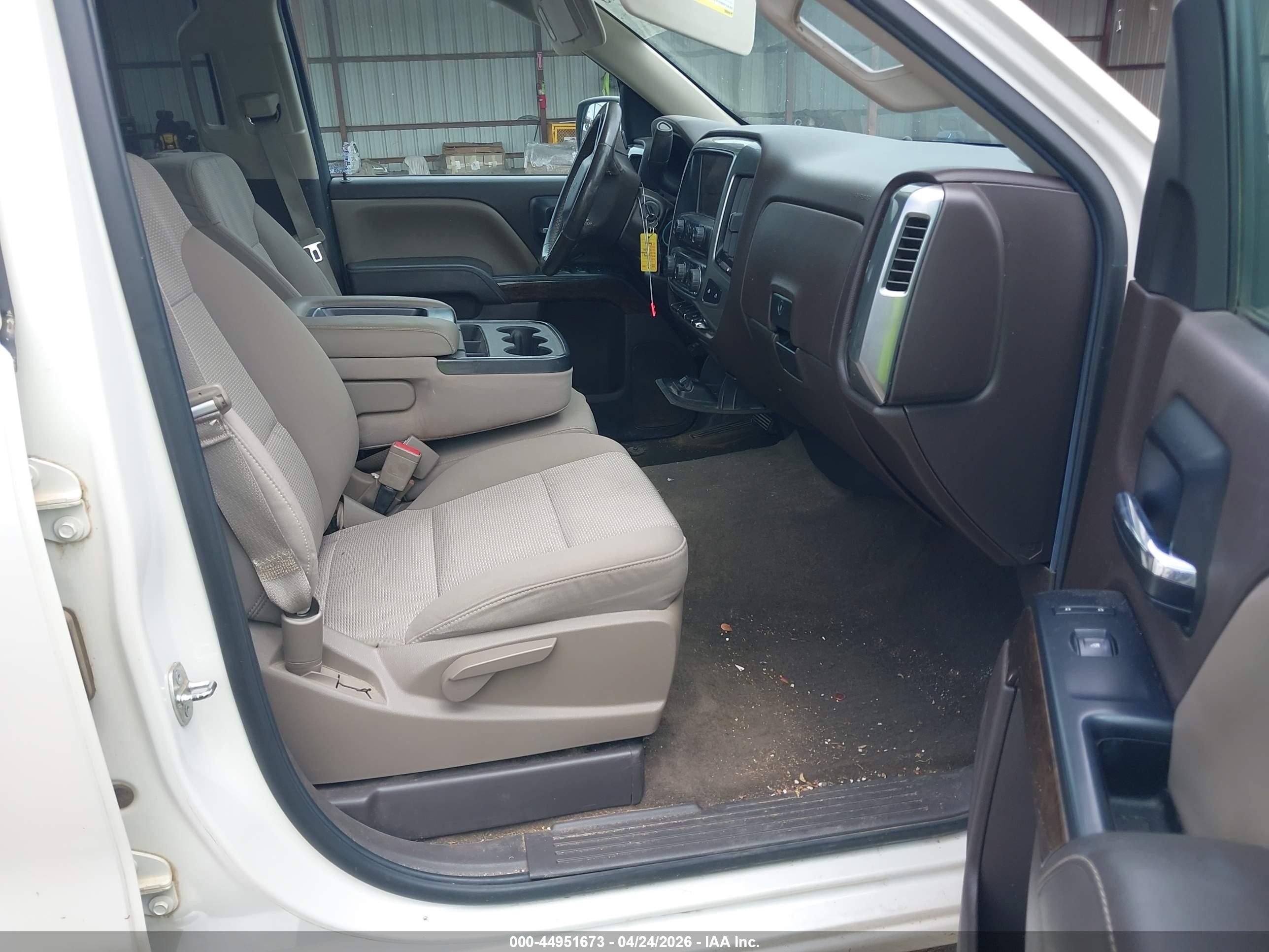 2014 Chevrolet Silverado 1500 1lt White vin: 3GCPCREC1EG519011
