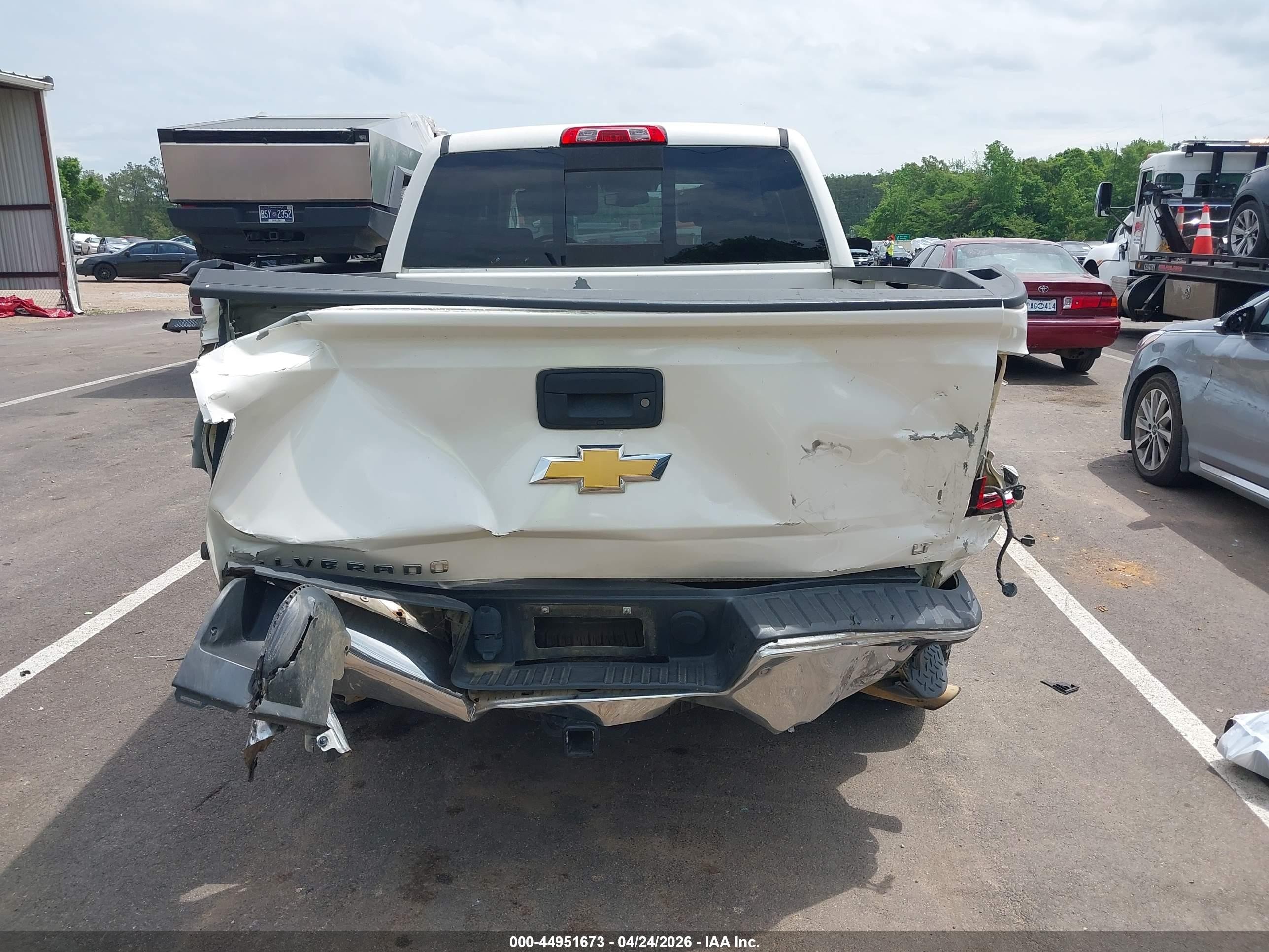 2014 Chevrolet Silverado 1500 1lt White vin: 3GCPCREC1EG519011