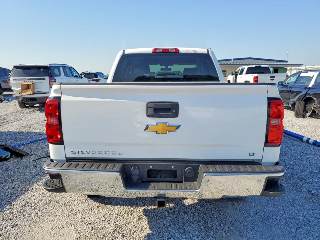 2015 Chevrolet Silverado C1500 Lt White vin: 3GCPCREC1FG145727
