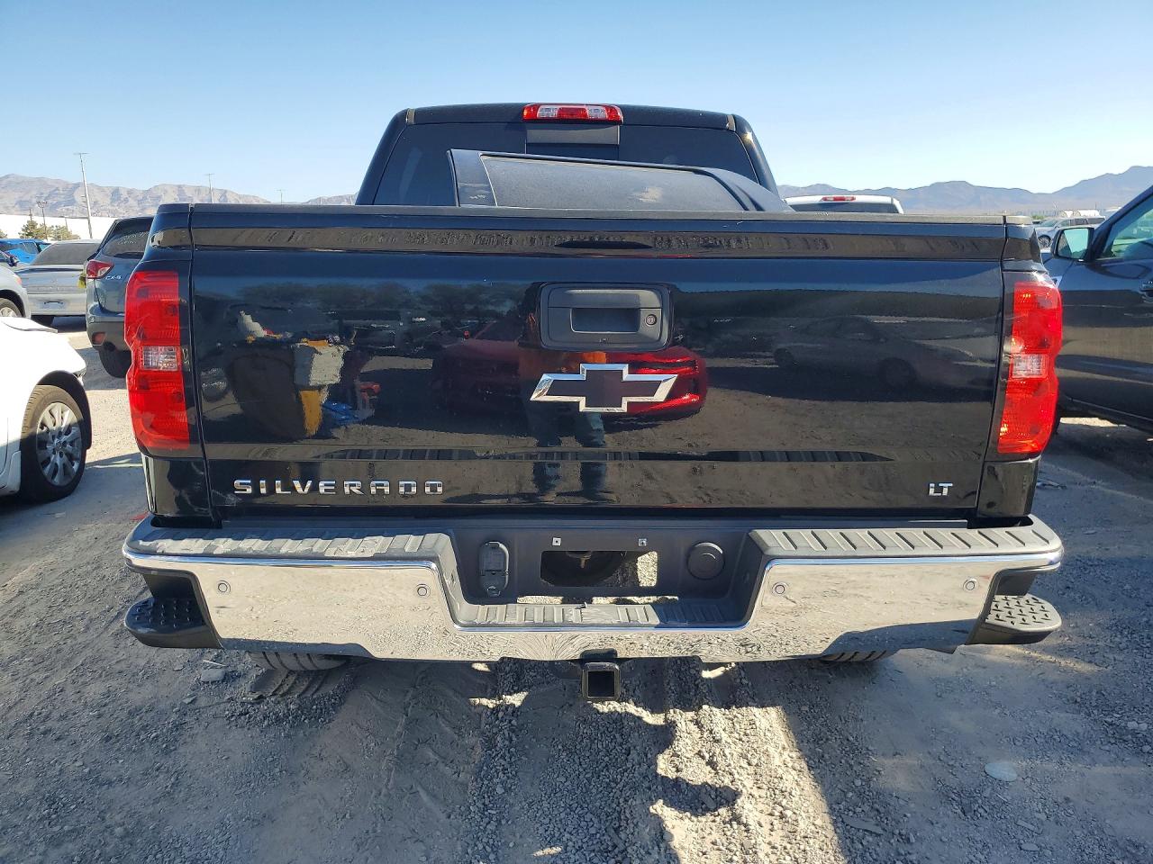 2018 Chevrolet Silverado C1500 Lt Black vin: 3GCPCREC1JG605395