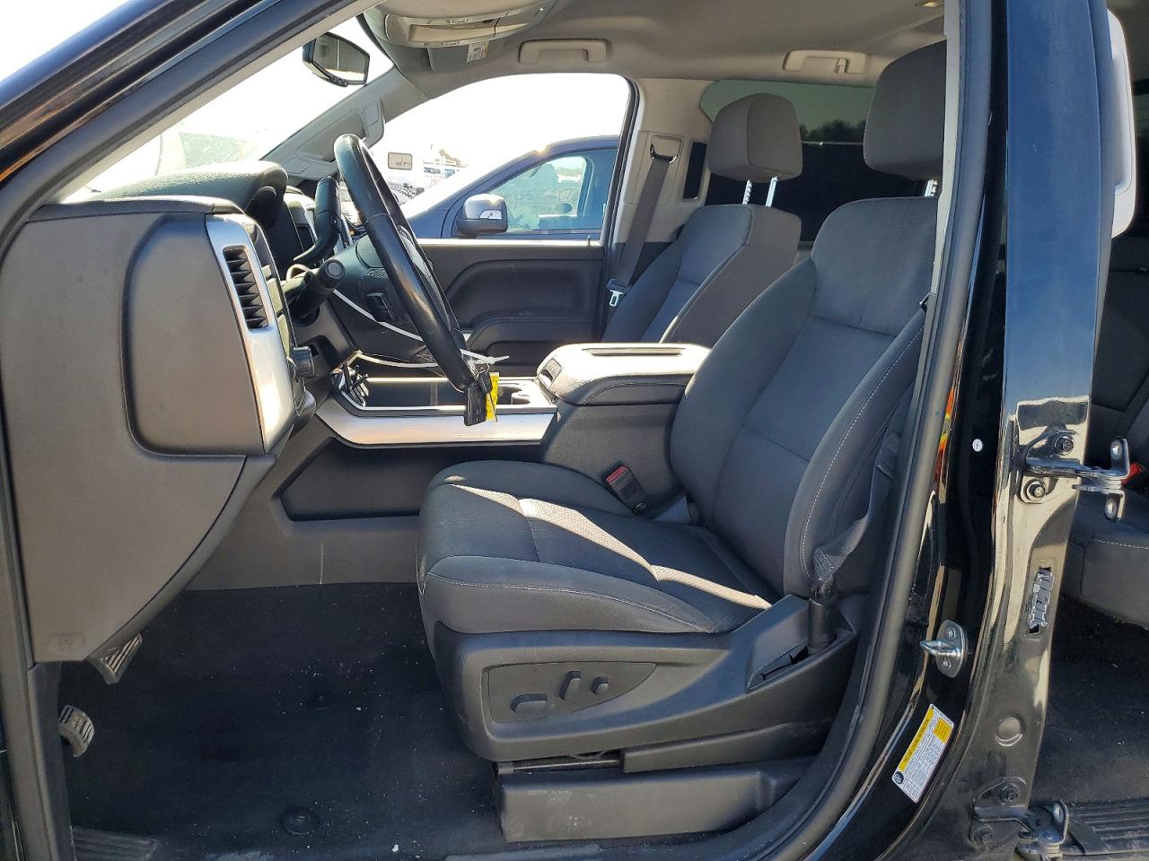 2018 Chevrolet Silverado C1500 Lt Black vin: 3GCPCREC1JG605395