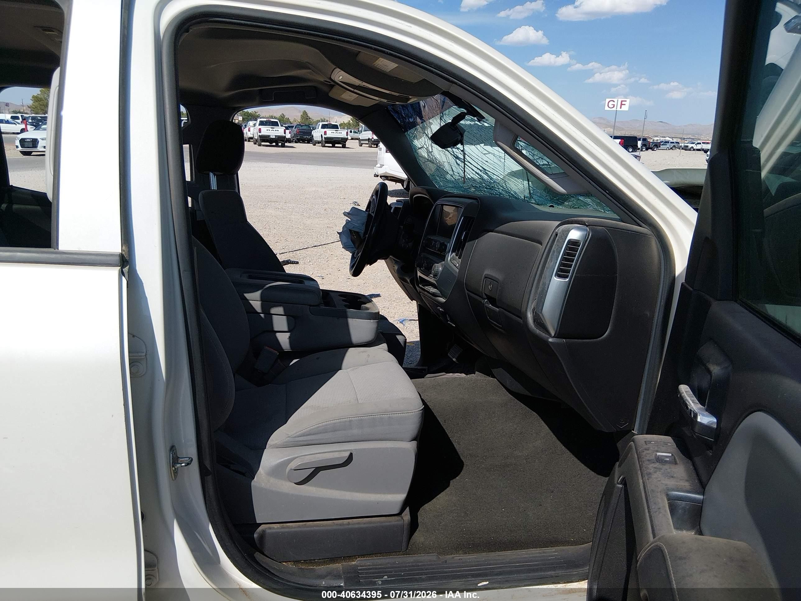 2014 Chevrolet Silverado 1500 1lt White vin: 3GCPCREC2EG188357