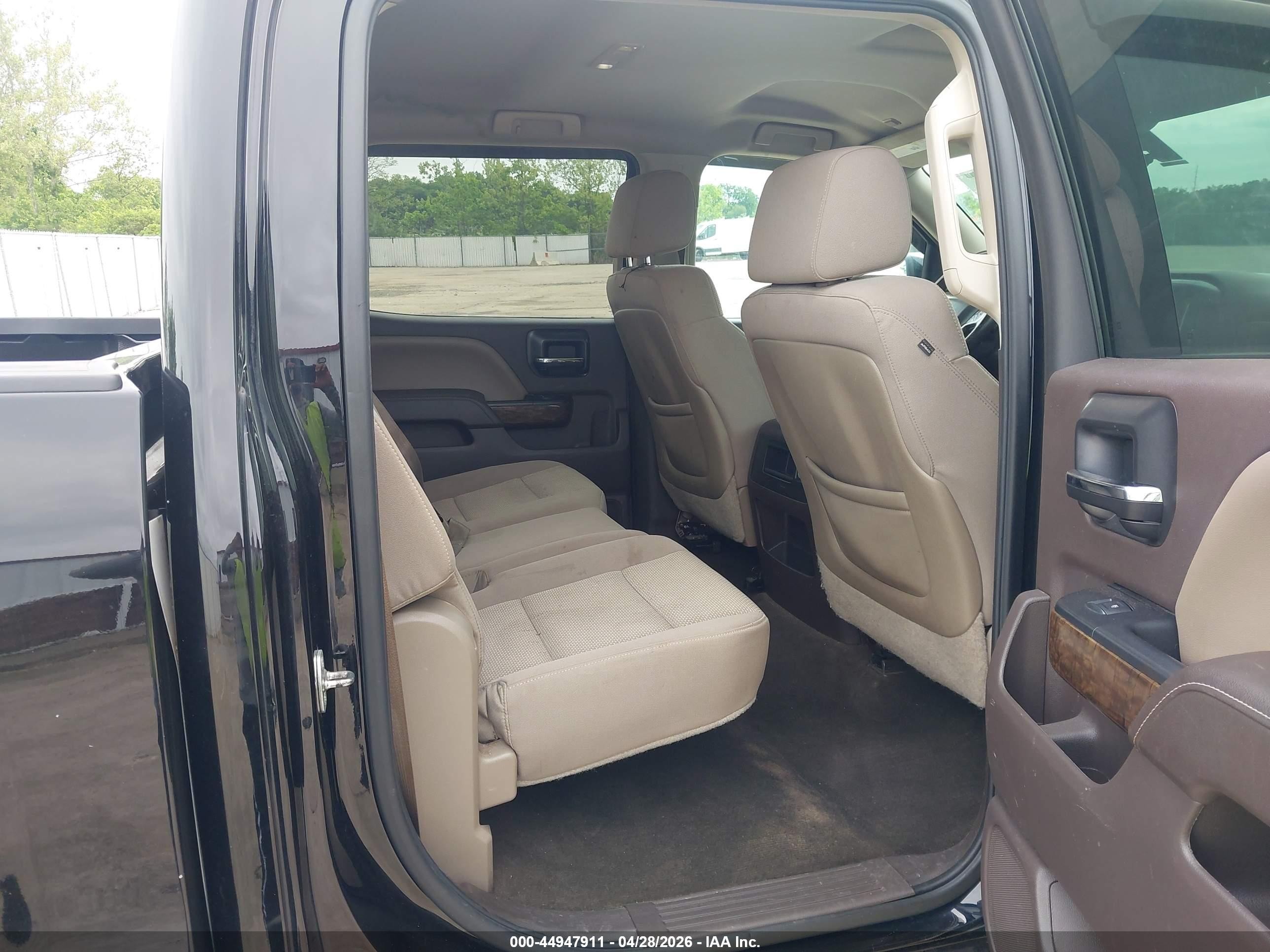 2015 Chevrolet Silverado 1500 1lt Черный vin: 3GCPCREC2FG357522