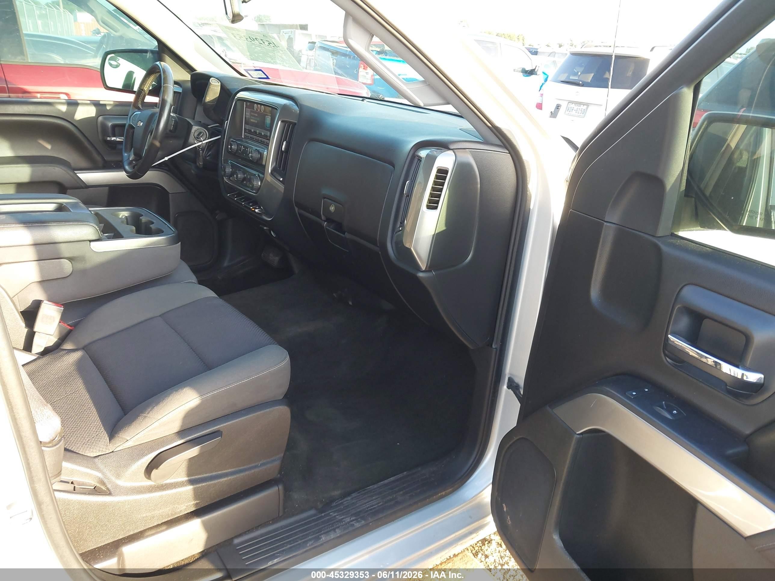 2014 Chevrolet Silverado 1500 1lt Silver vin: 3GCPCREC3EG102585