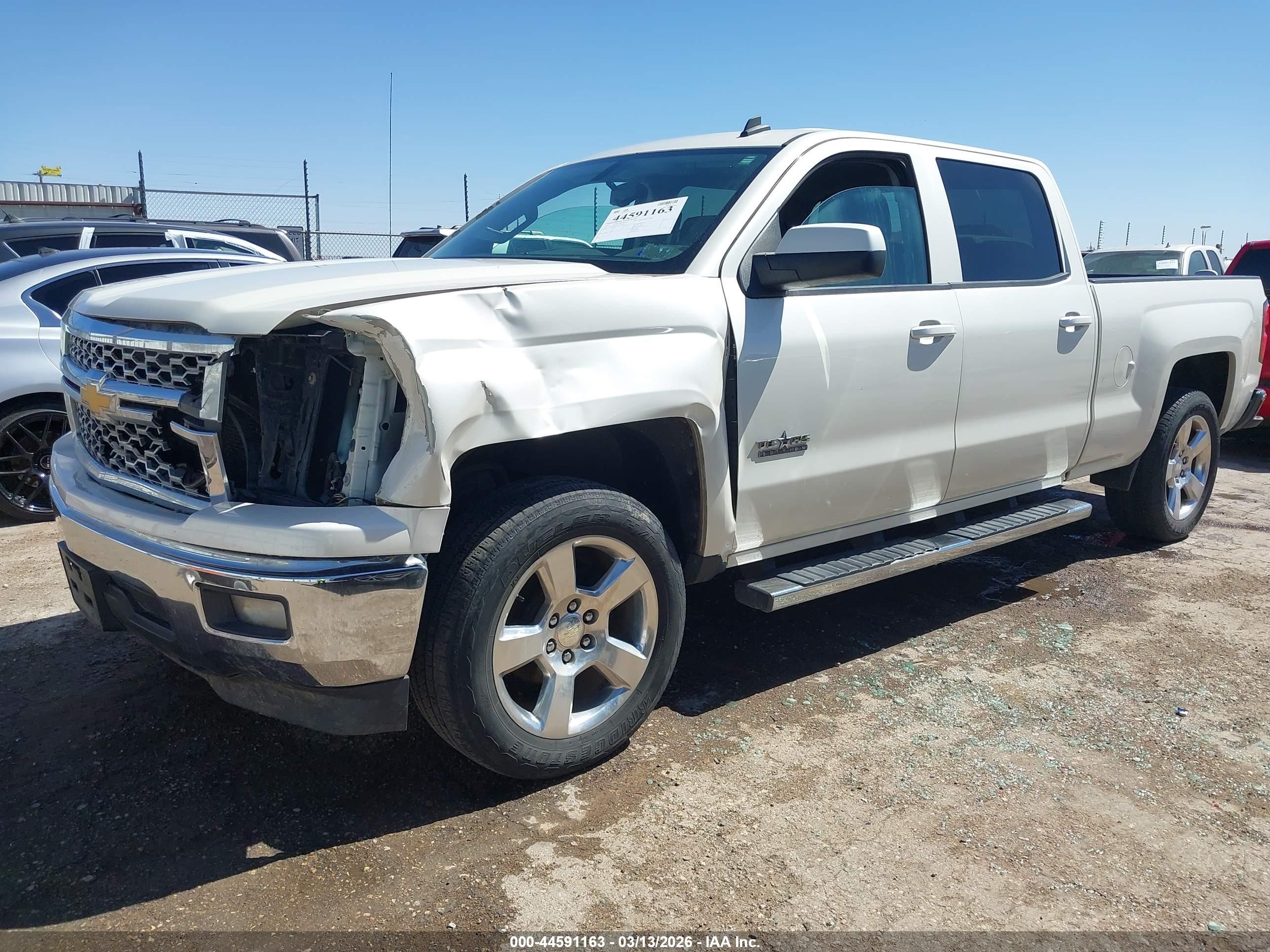 2014 Chevrolet Silverado 1500 1lt Белый vin: 3GCPCREC3EG381911