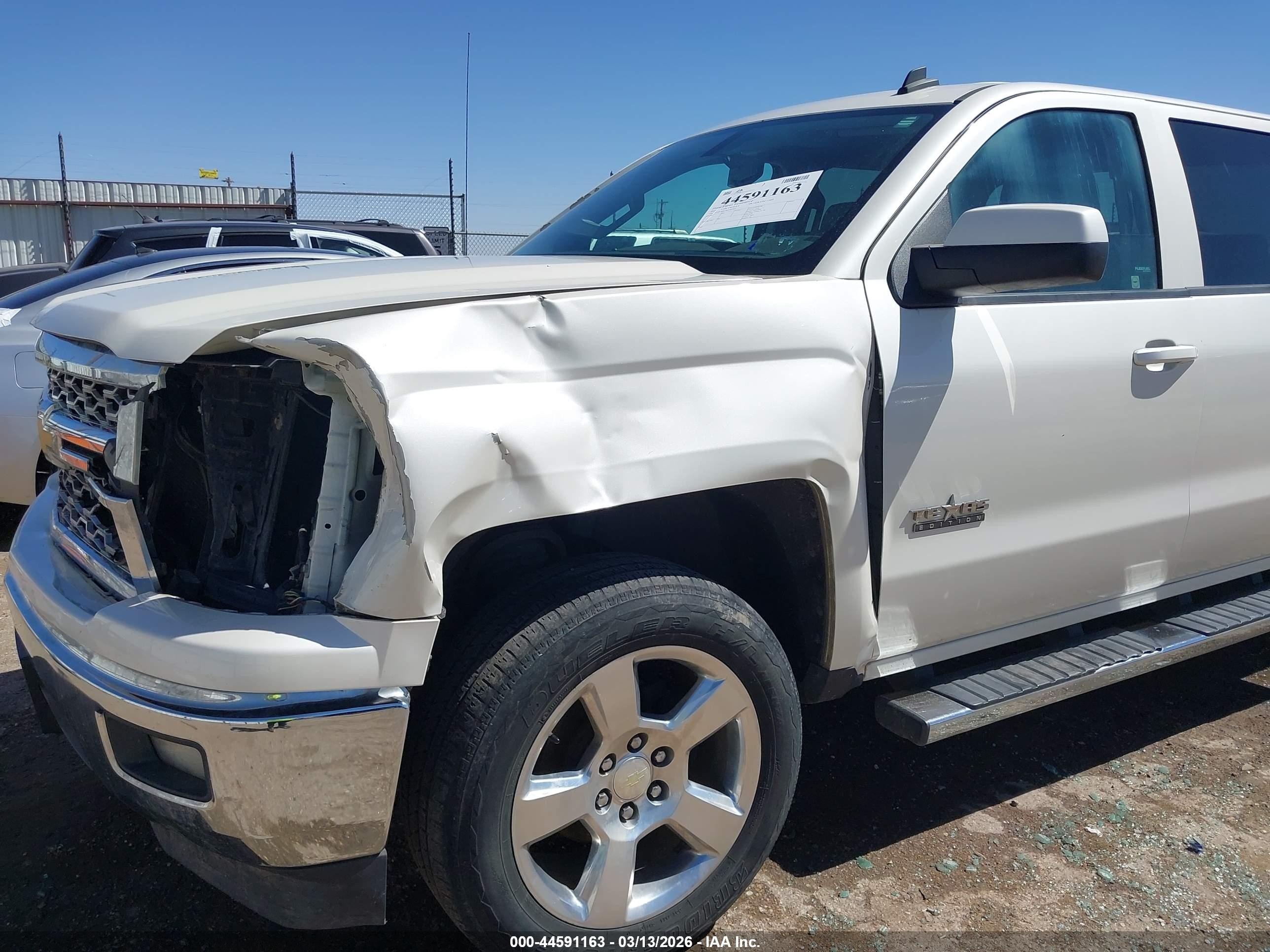 2014 Chevrolet Silverado 1500 1lt Белый vin: 3GCPCREC3EG381911