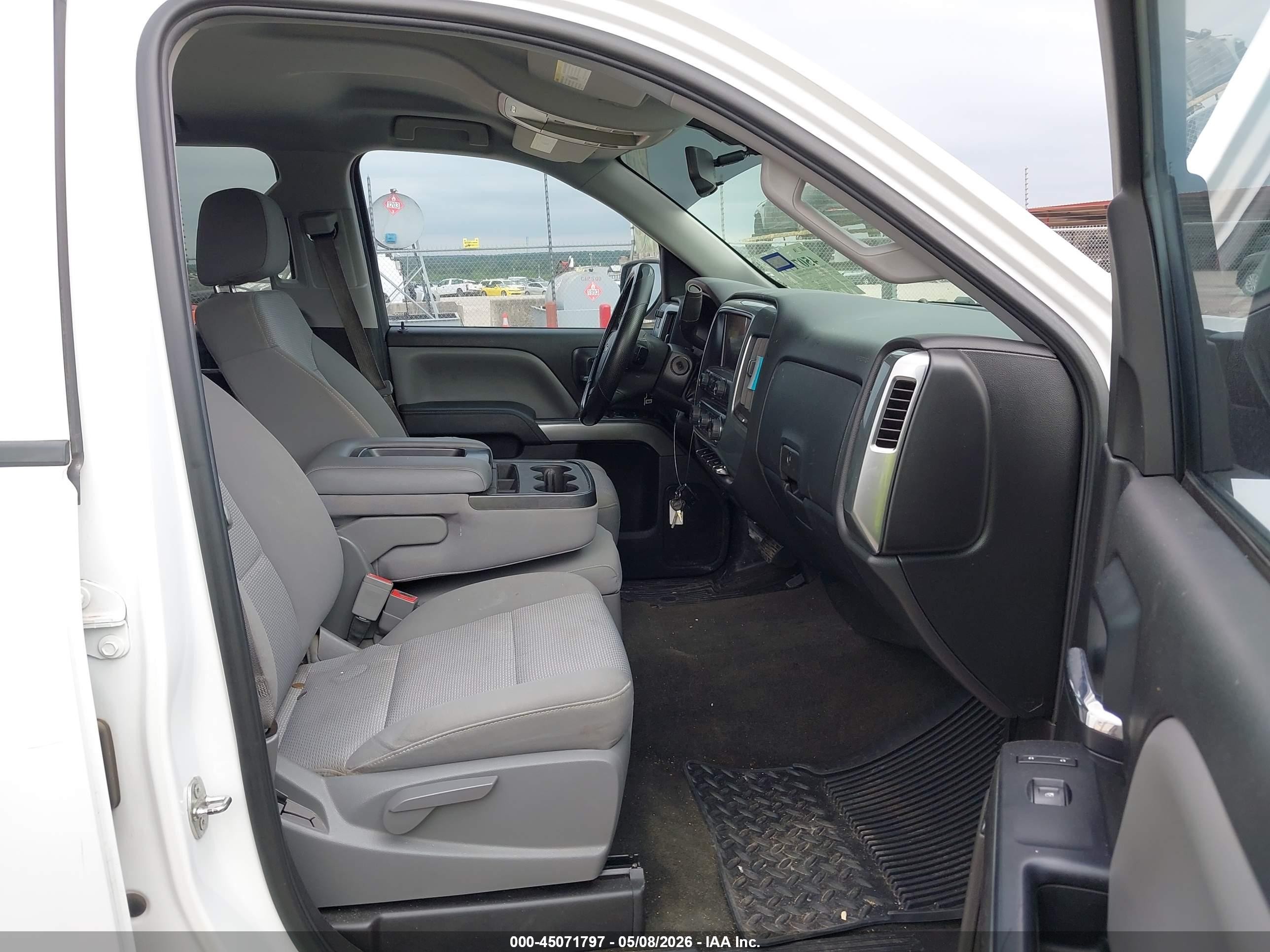 2014 Chevrolet Silverado 1500 1lt White vin: 3GCPCREC3EG484634