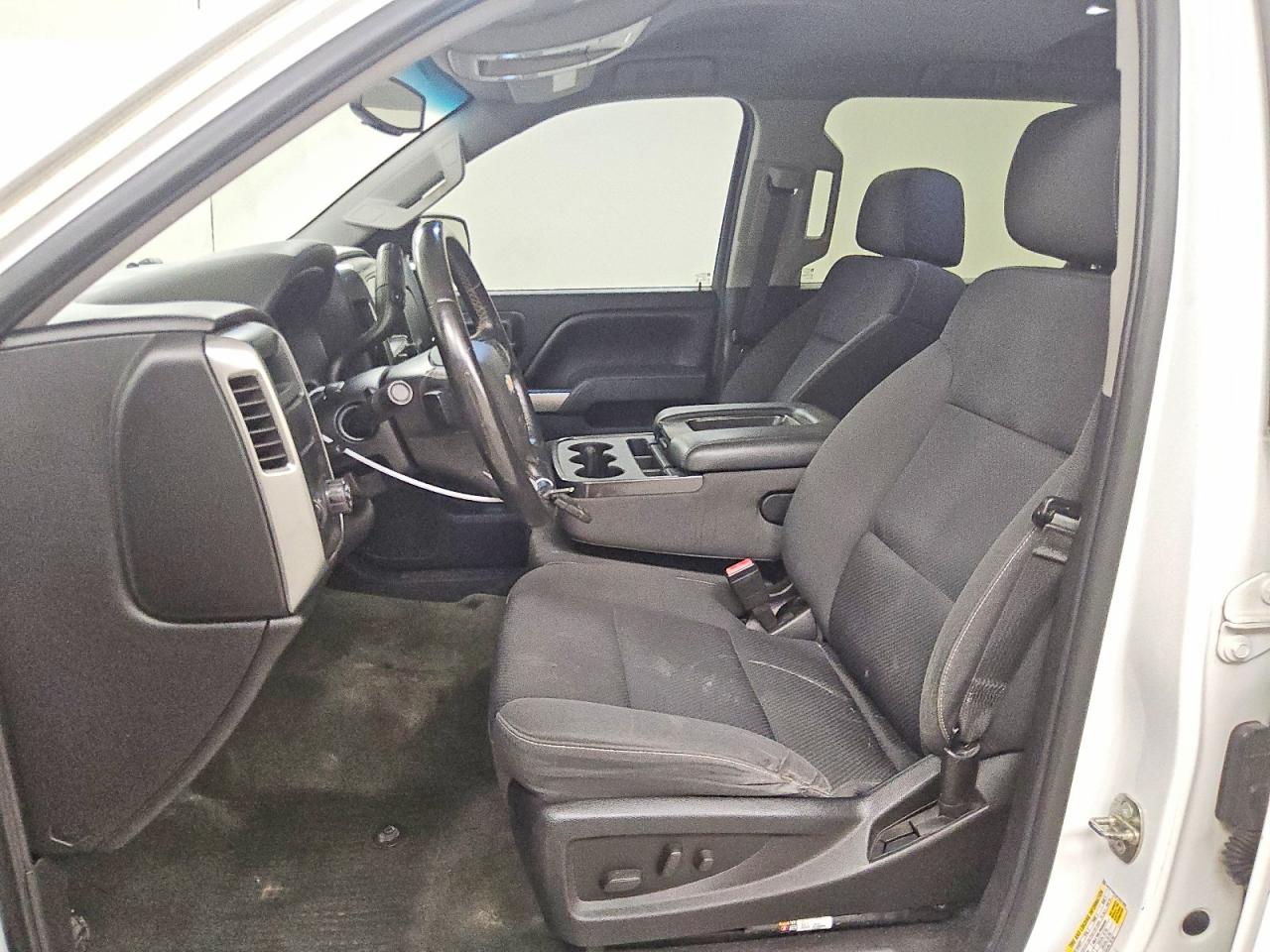 2015 Chevrolet Silverado C1500 Lt White vin: 3GCPCREC3FG527662