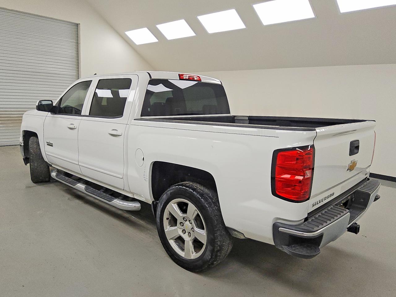 2015 Chevrolet Silverado C1500 Lt White vin: 3GCPCREC3FG527662