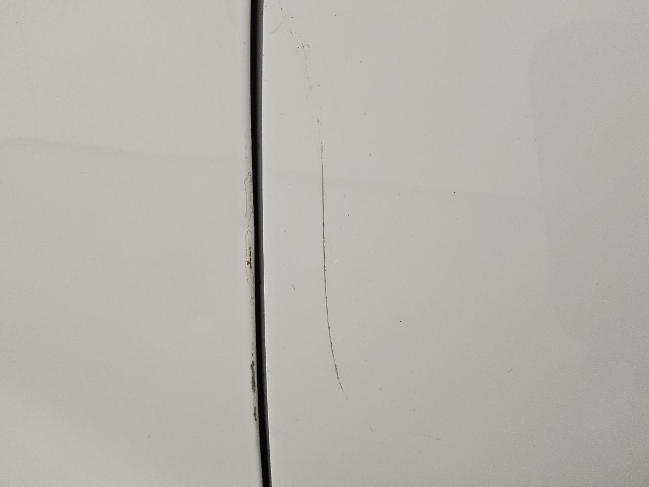 2015 Chevrolet Silverado C1500 Lt White vin: 3GCPCREC3FG527662 Damage: Left Rear Door, Heavy Scratch, > 12 Inches