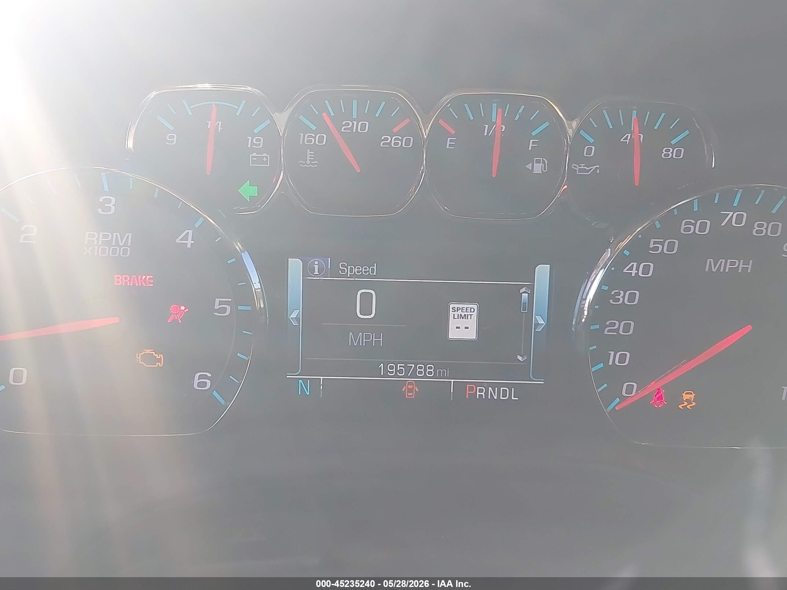 2018 Chevrolet Silverado 1500 1lt Gray vin: 3GCPCREC3JG115234