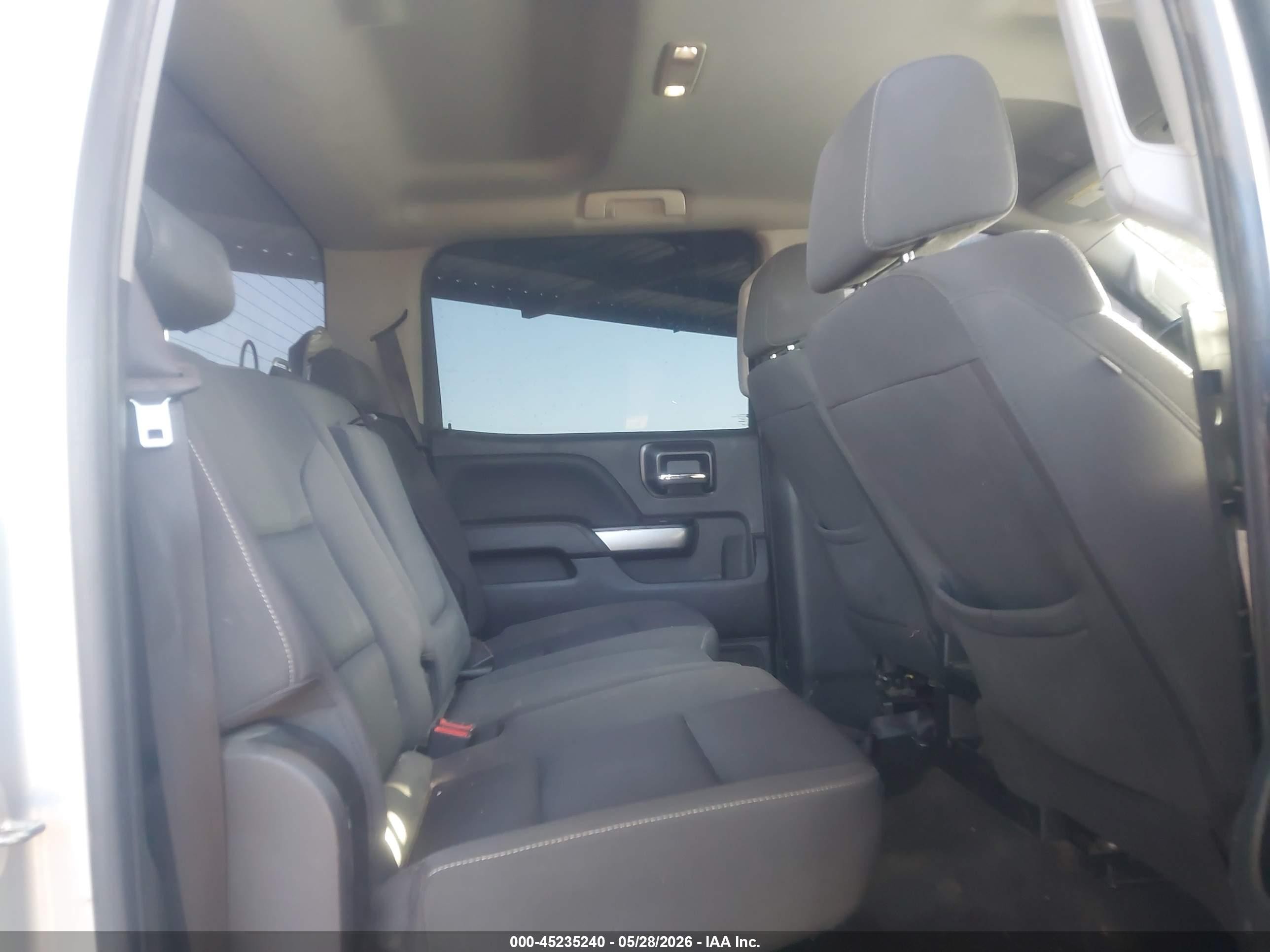 2018 Chevrolet Silverado 1500 1lt Gray vin: 3GCPCREC3JG115234