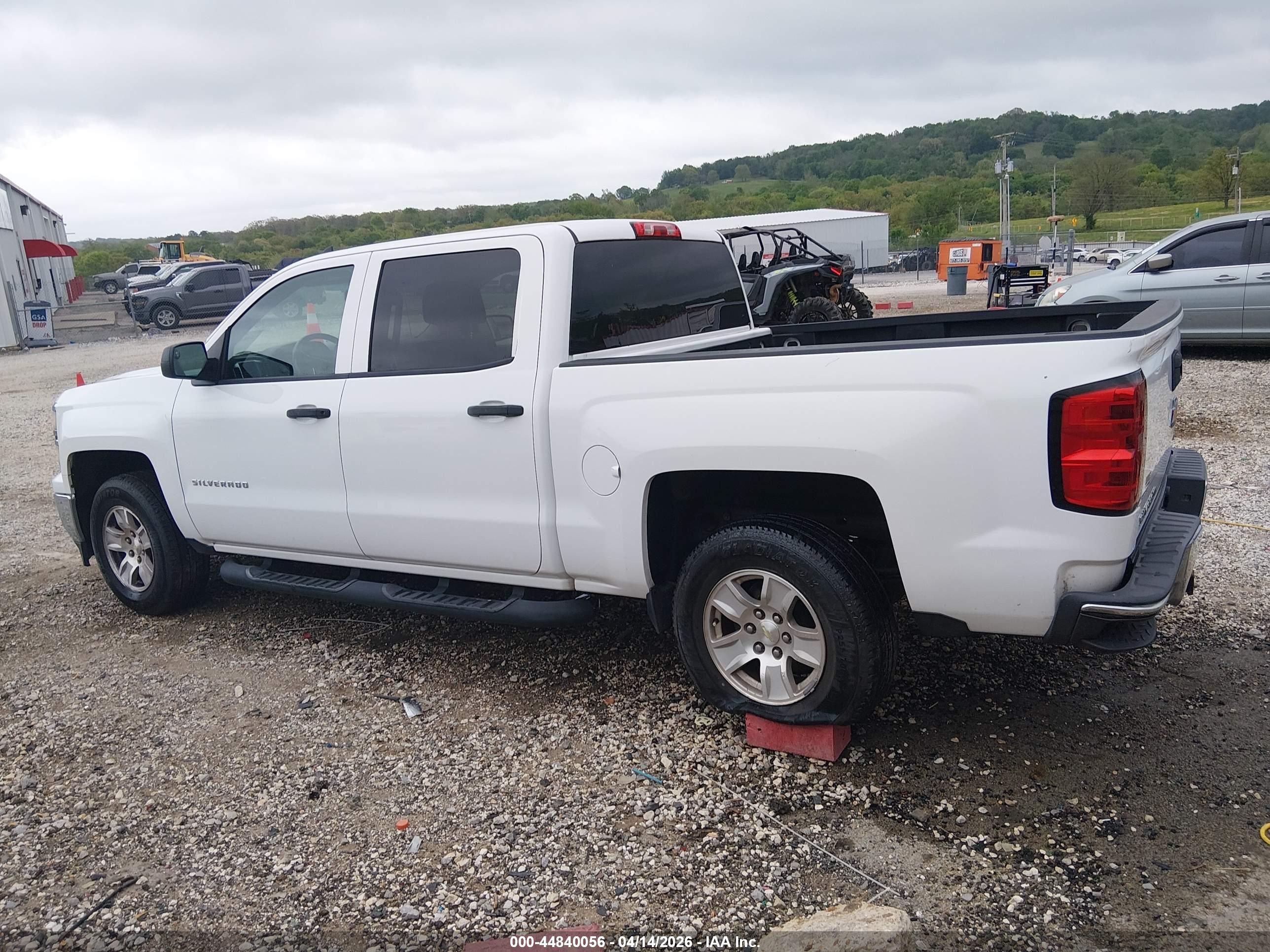 2014 Chevrolet Silverado 1500 1lt White vin: 3GCPCREC4EG234576
