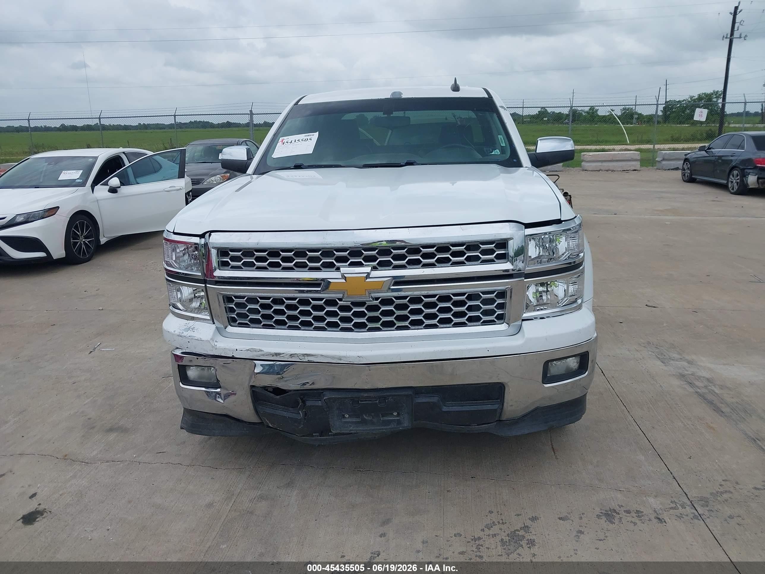 2015 Chevrolet Silverado 1500 1lt White vin: 3GCPCREC6FG168405