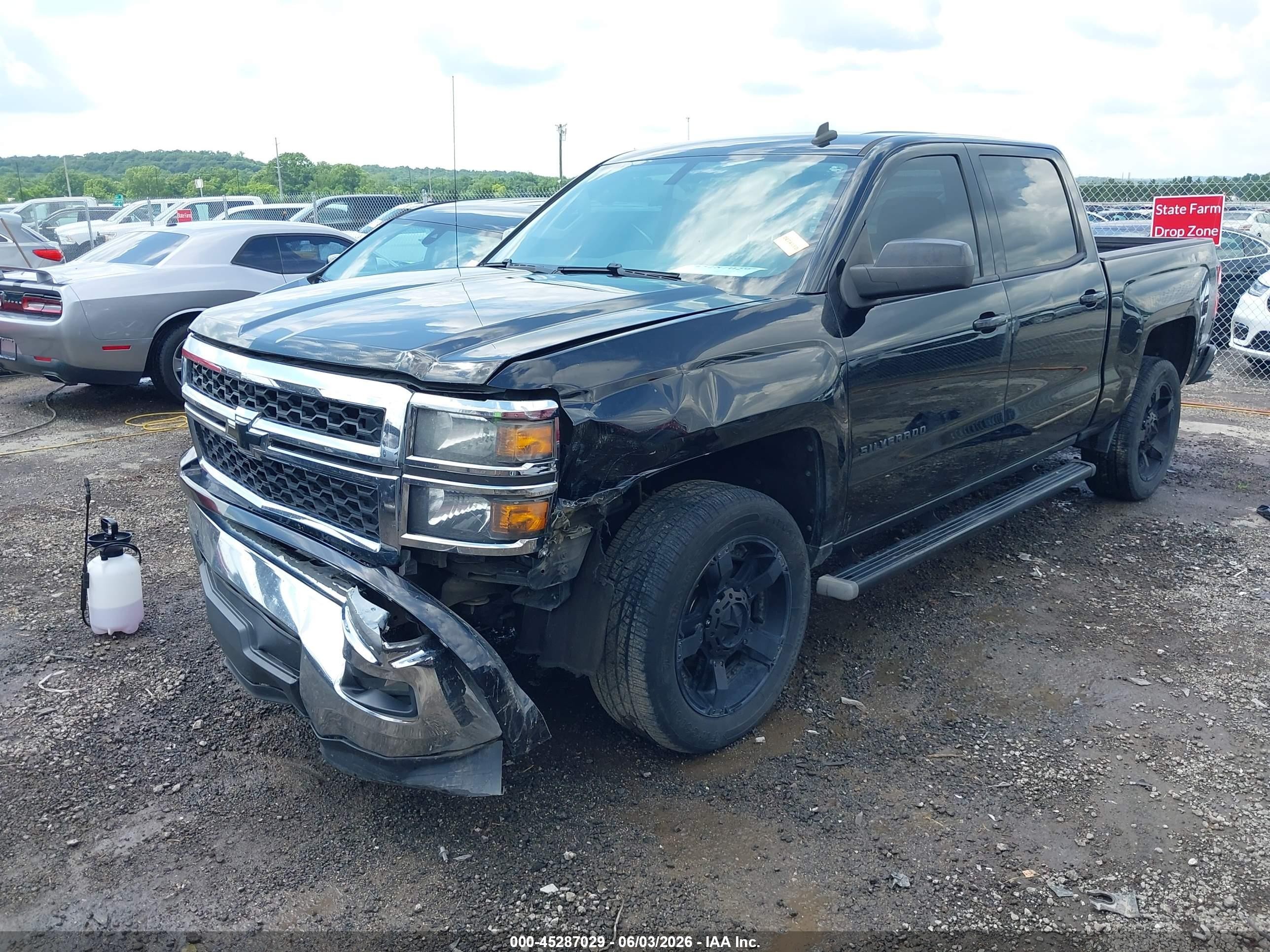 2014 Chevrolet Silverado 1500 1lt Black vin: 3GCPCREC7EG149618