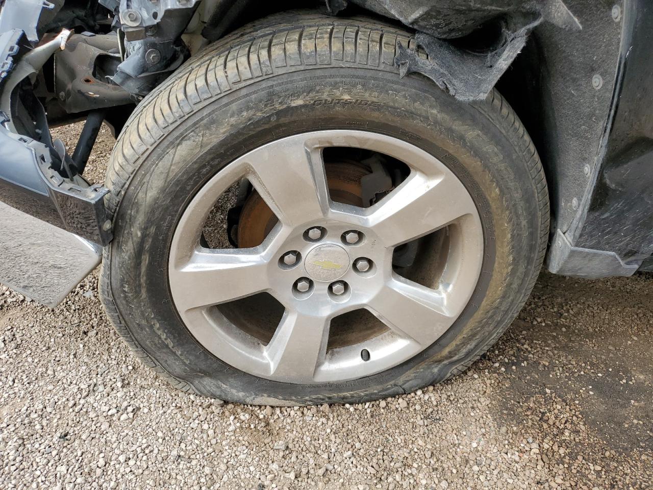 2014 Chevrolet Silverado C1500 Lt Black vin: 3GCPCREC7EG543524 Damage: Left Front Tire, Flat, Repair Required