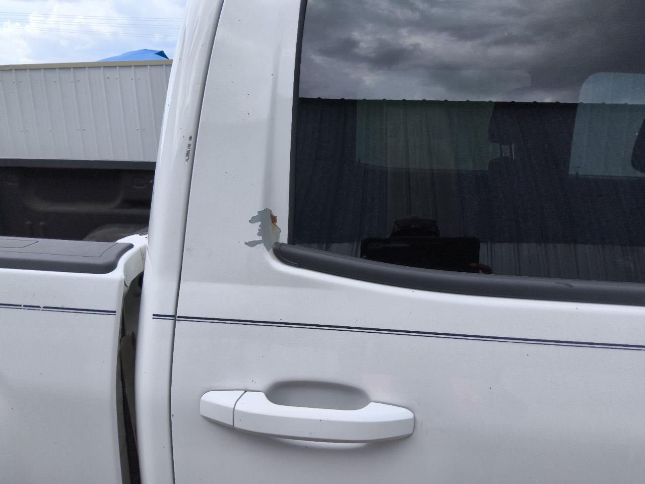 2015 Chevrolet Silverado C1500 Lt White vin: 3GCPCREC7FG232872 Damage: Right Rear Door, Peeling, 2 To 3 Inches