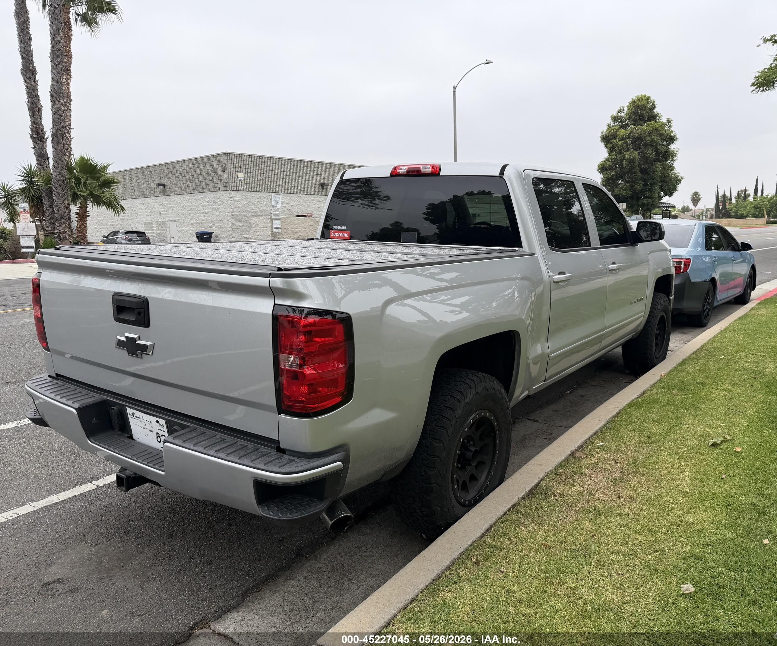 2015 Chevrolet Silverado 1500 1lt Серебряный vin: 3GCPCREC7FG370055