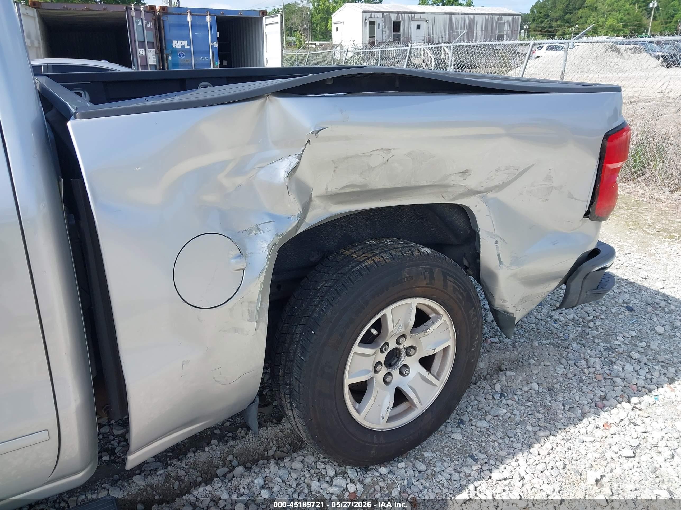 2015 Chevrolet Silverado 1500 1lt Silver vin: 3GCPCREC7FG415415