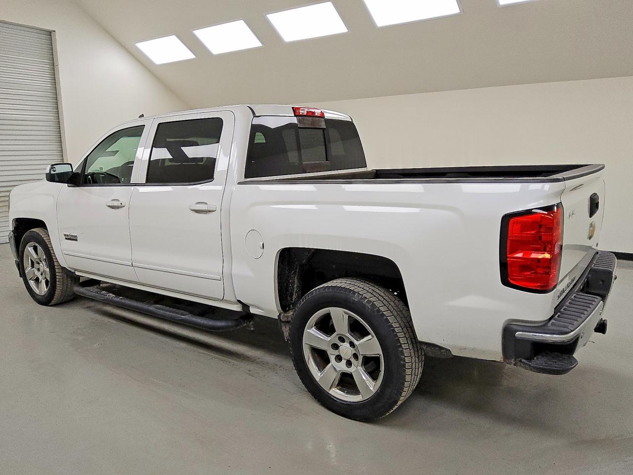 2017 Chevrolet Silverado C1500 Lt White vin: 3GCPCREC7HG408547