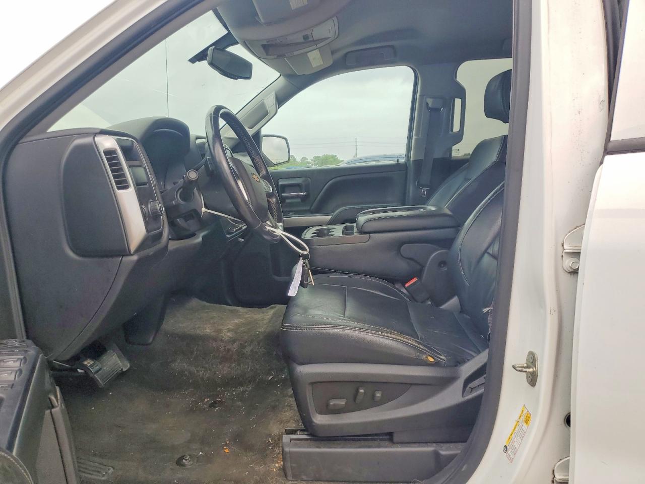 2015 Chevrolet Silverado White vin: 3GCPCREC8FG152108