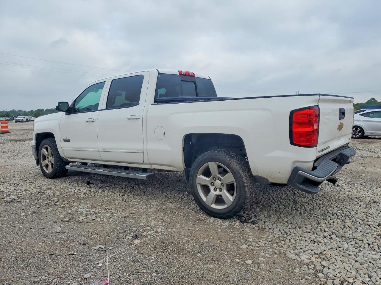 2015 Chevrolet Silverado White vin: 3GCPCREC8FG152108