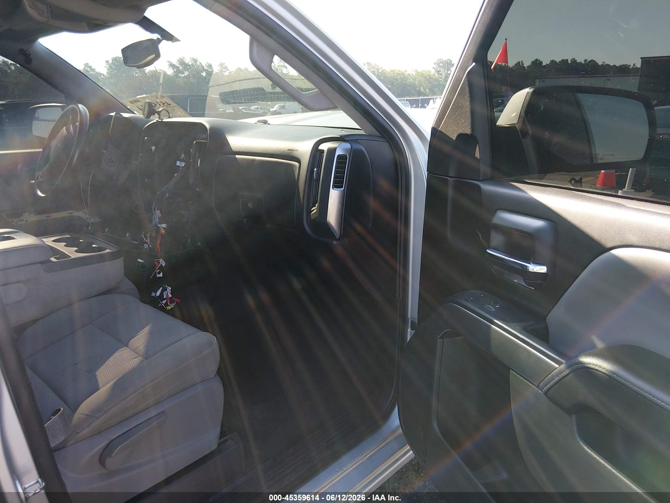 2015 Chevrolet Silverado 1500 1lt Silver vin: 3GCPCREC9FG136130