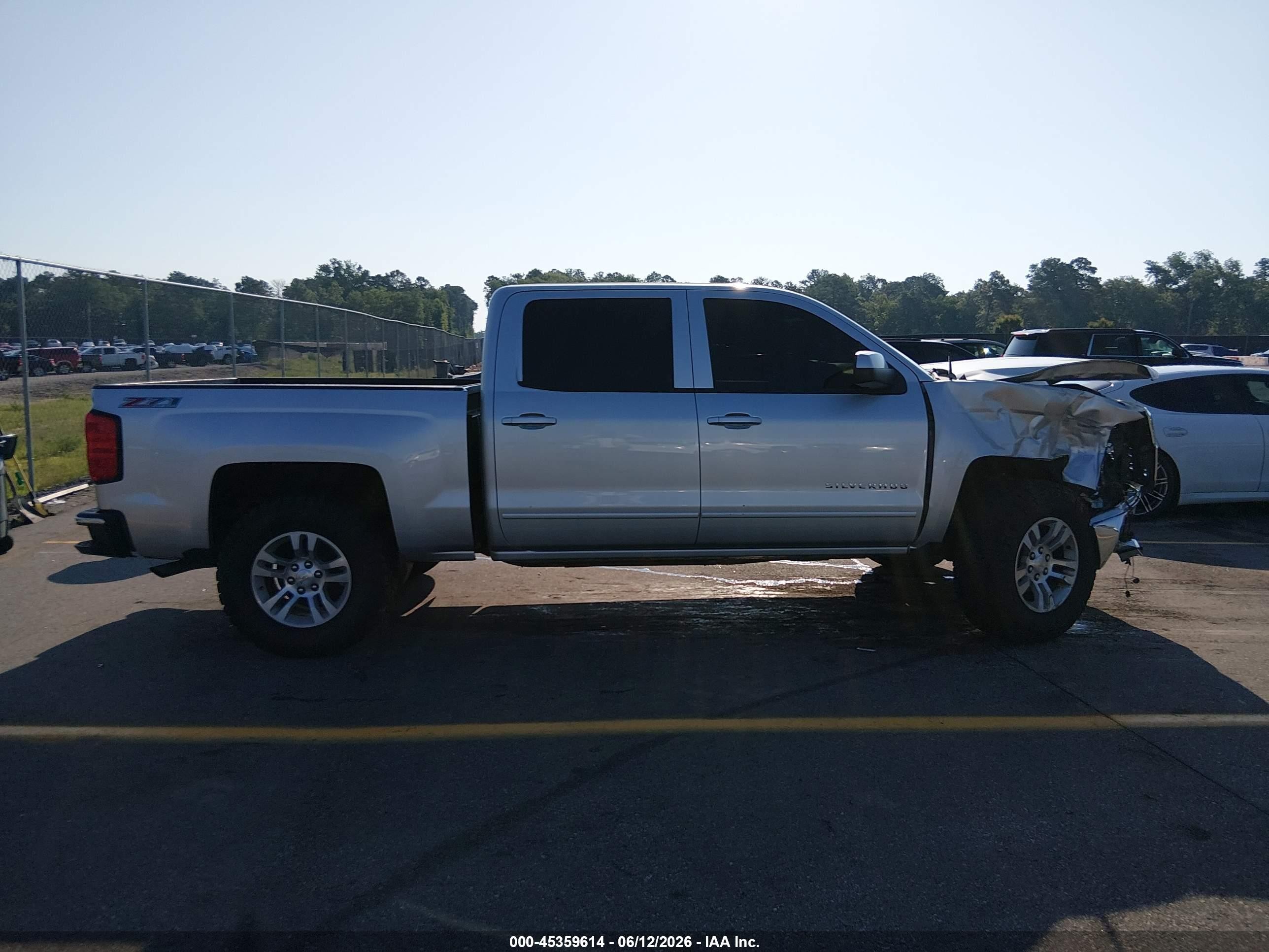 2015 Chevrolet Silverado 1500 1lt Silver vin: 3GCPCREC9FG136130