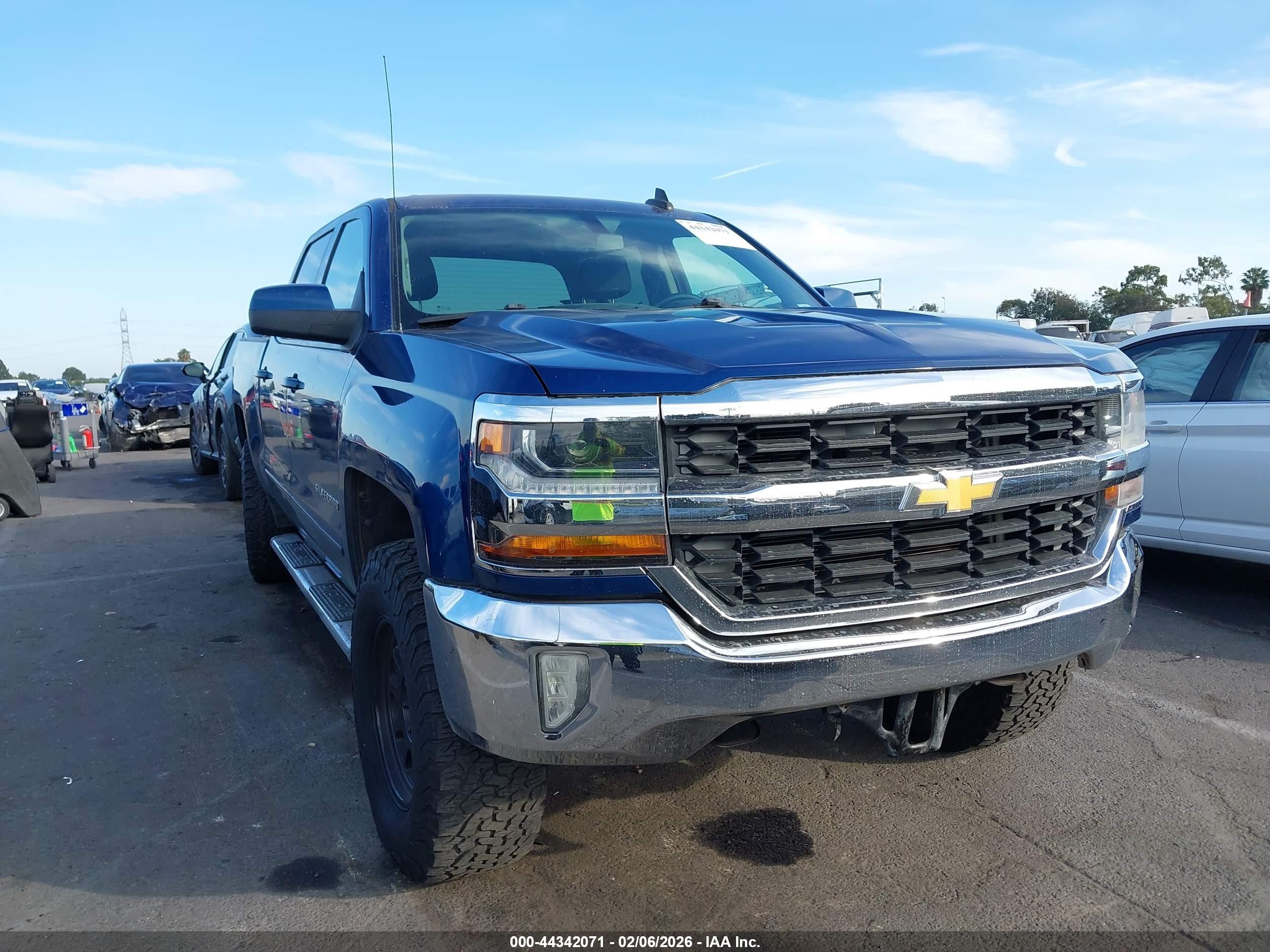2016 Chevrolet Silverado 1500 1lt Blue vin: 3GCPCREC9GG239873