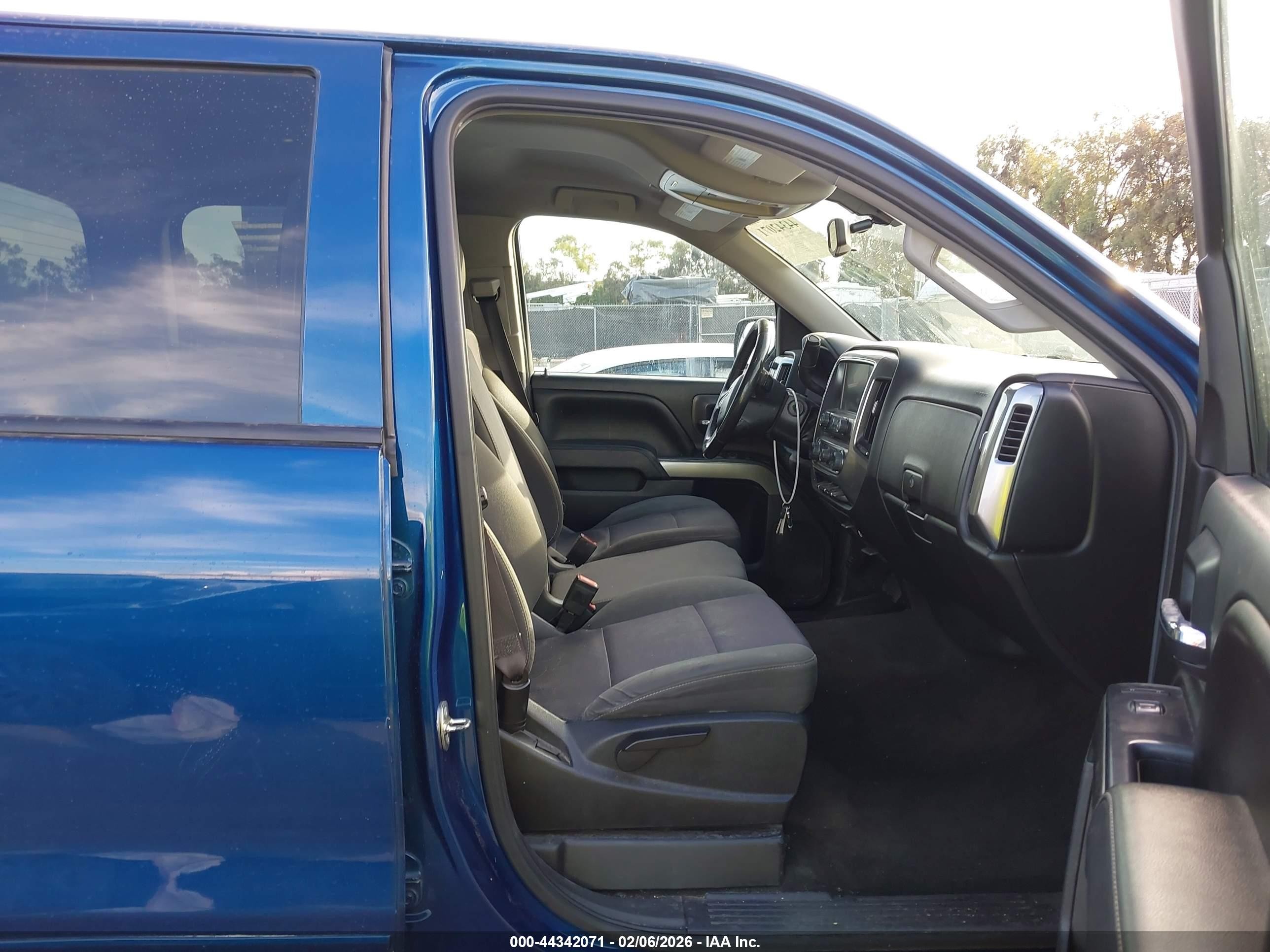 2016 Chevrolet Silverado 1500 1lt Blue vin: 3GCPCREC9GG239873
