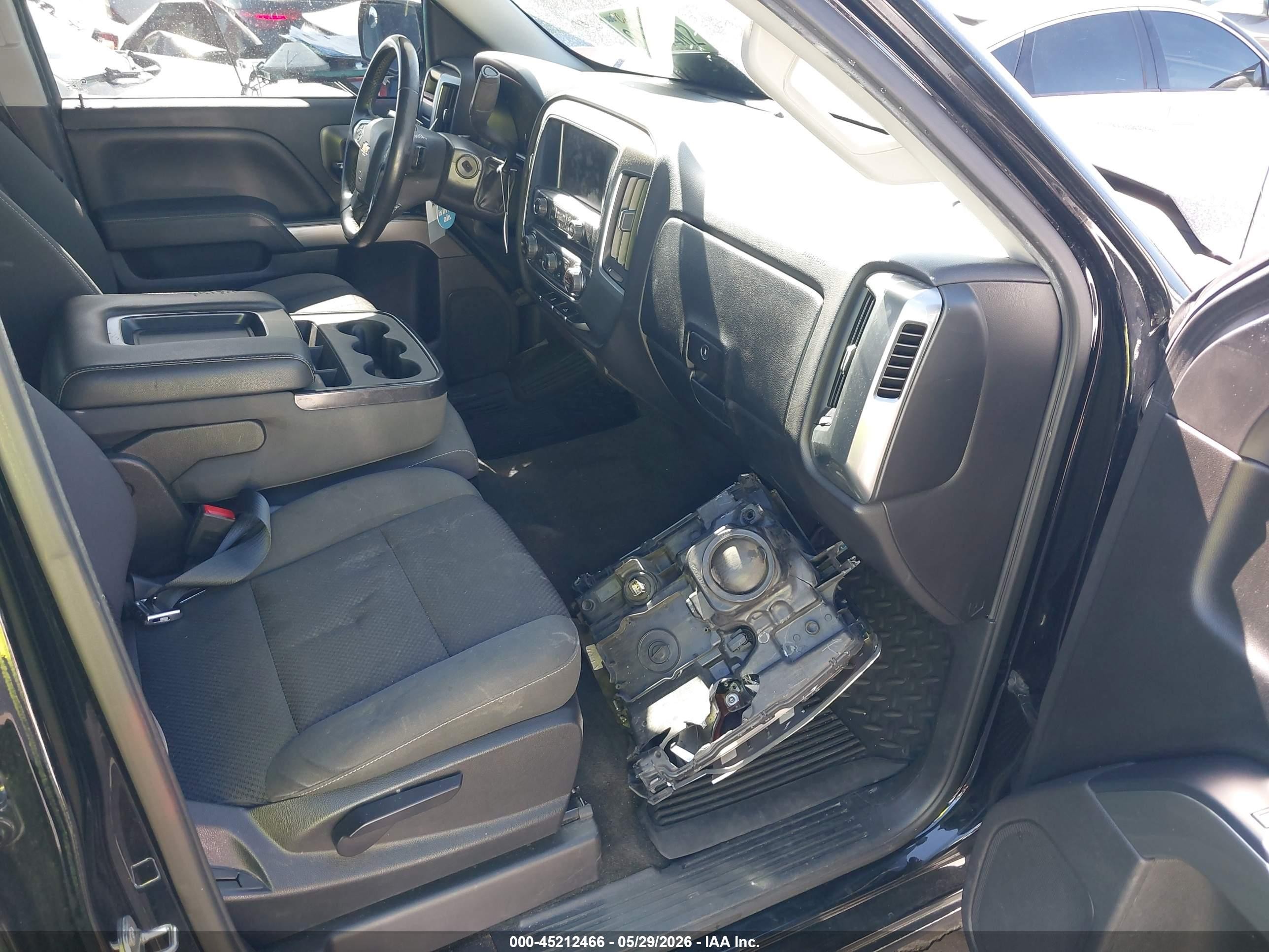2018 Chevrolet Silverado 1500 1lt Black vin: 3GCPCREC9JG397623
