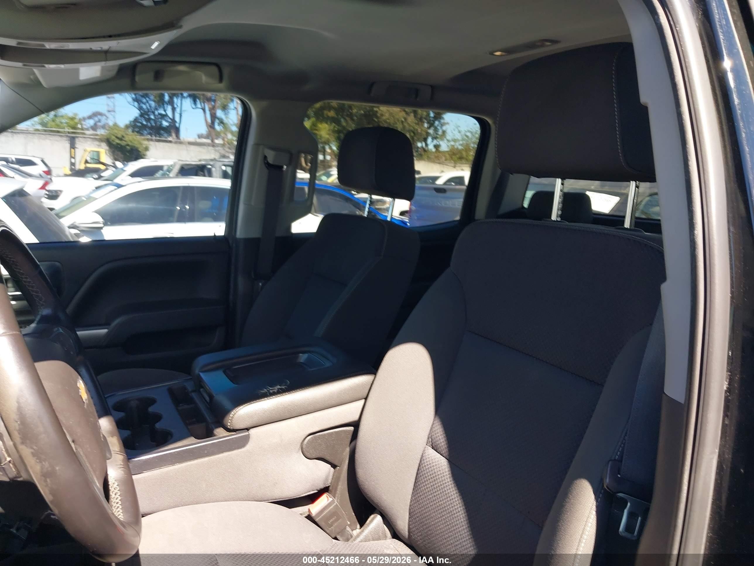 2018 Chevrolet Silverado 1500 1lt Black vin: 3GCPCREC9JG397623