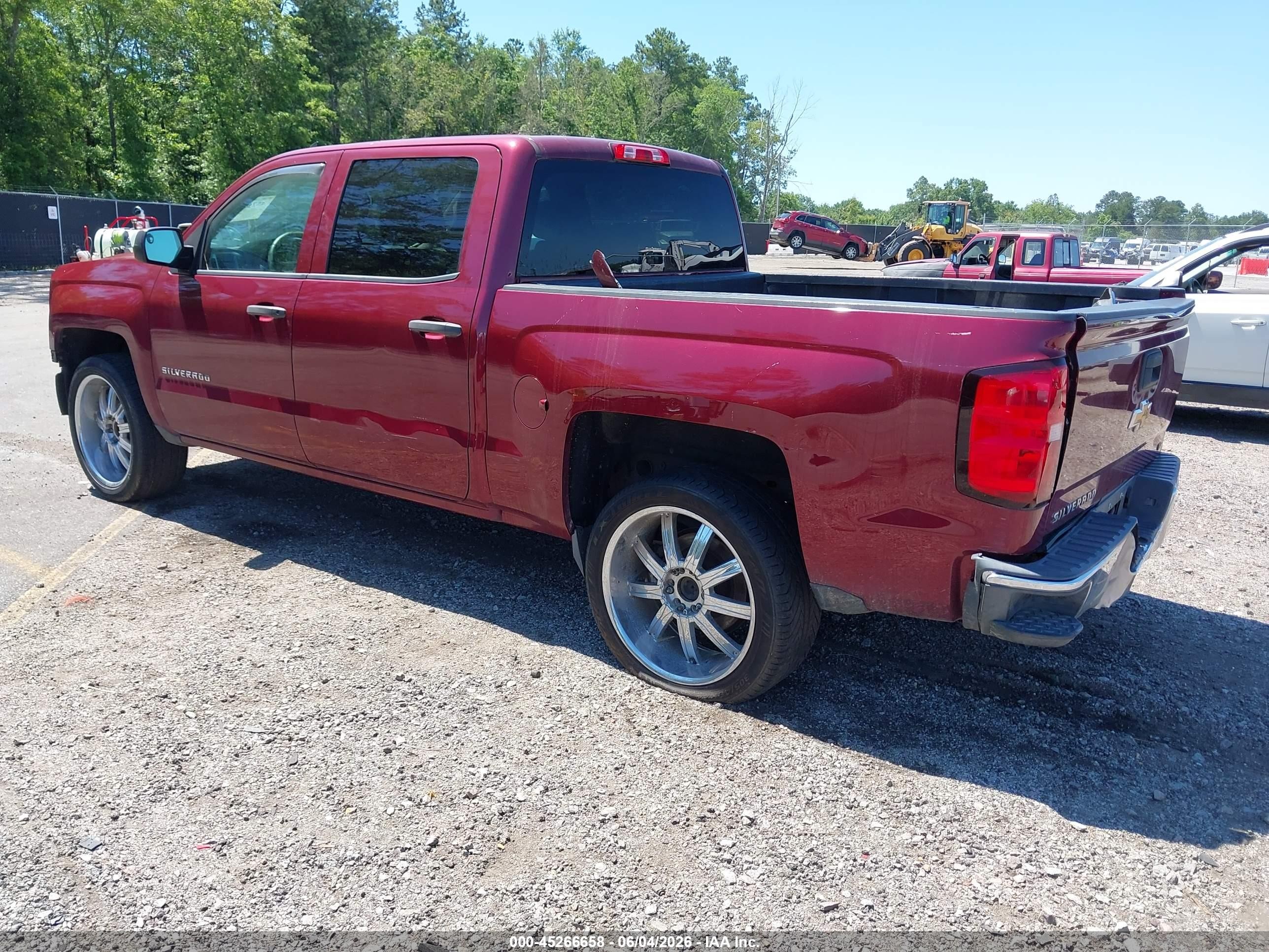 2014 Chevrolet Silverado 1500 1lt Red vin: 3GCPCRECXEG150049