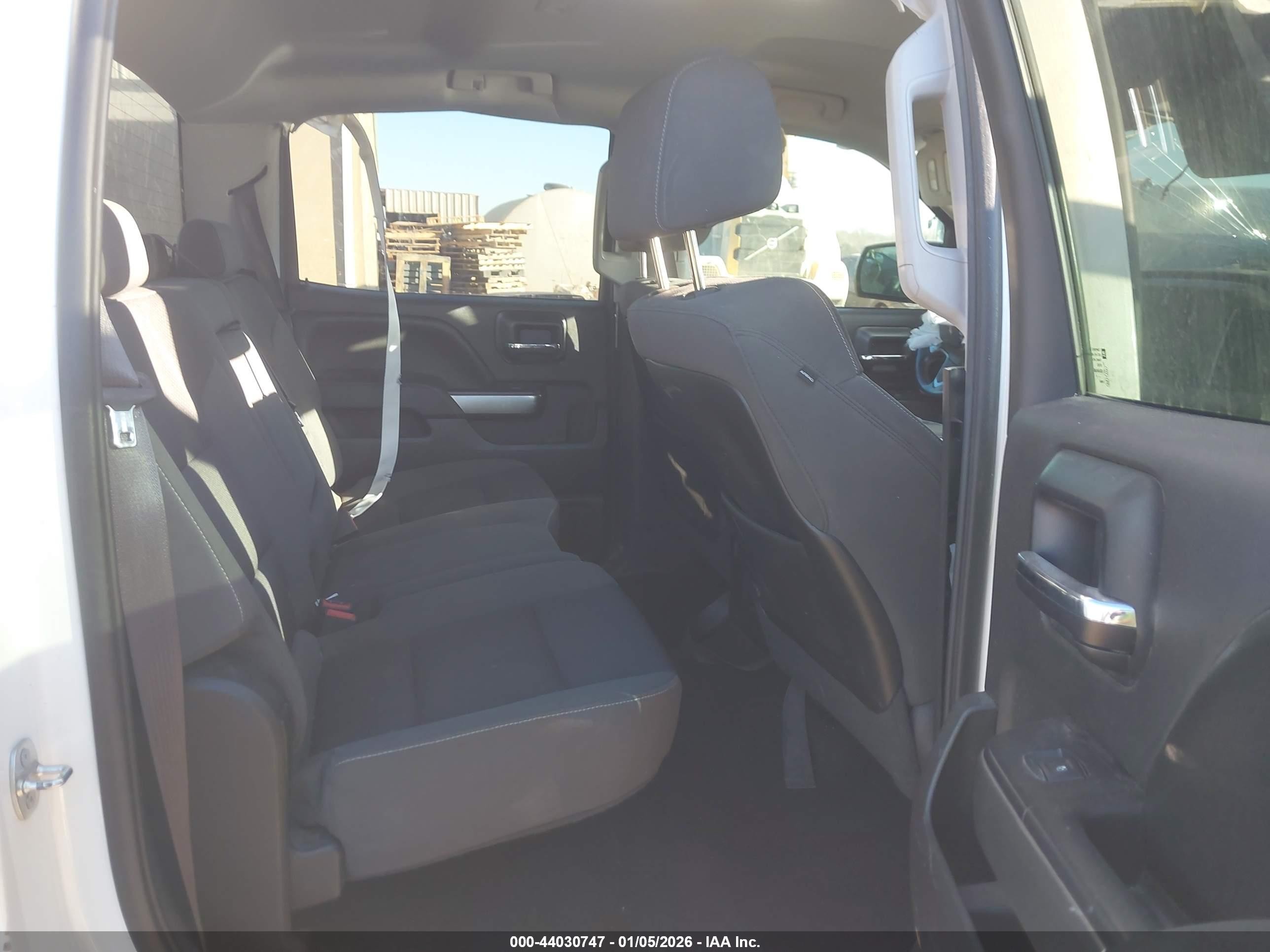 2014 Chevrolet Silverado 1500 1lt White vin: 3GCPCRECXEG505026