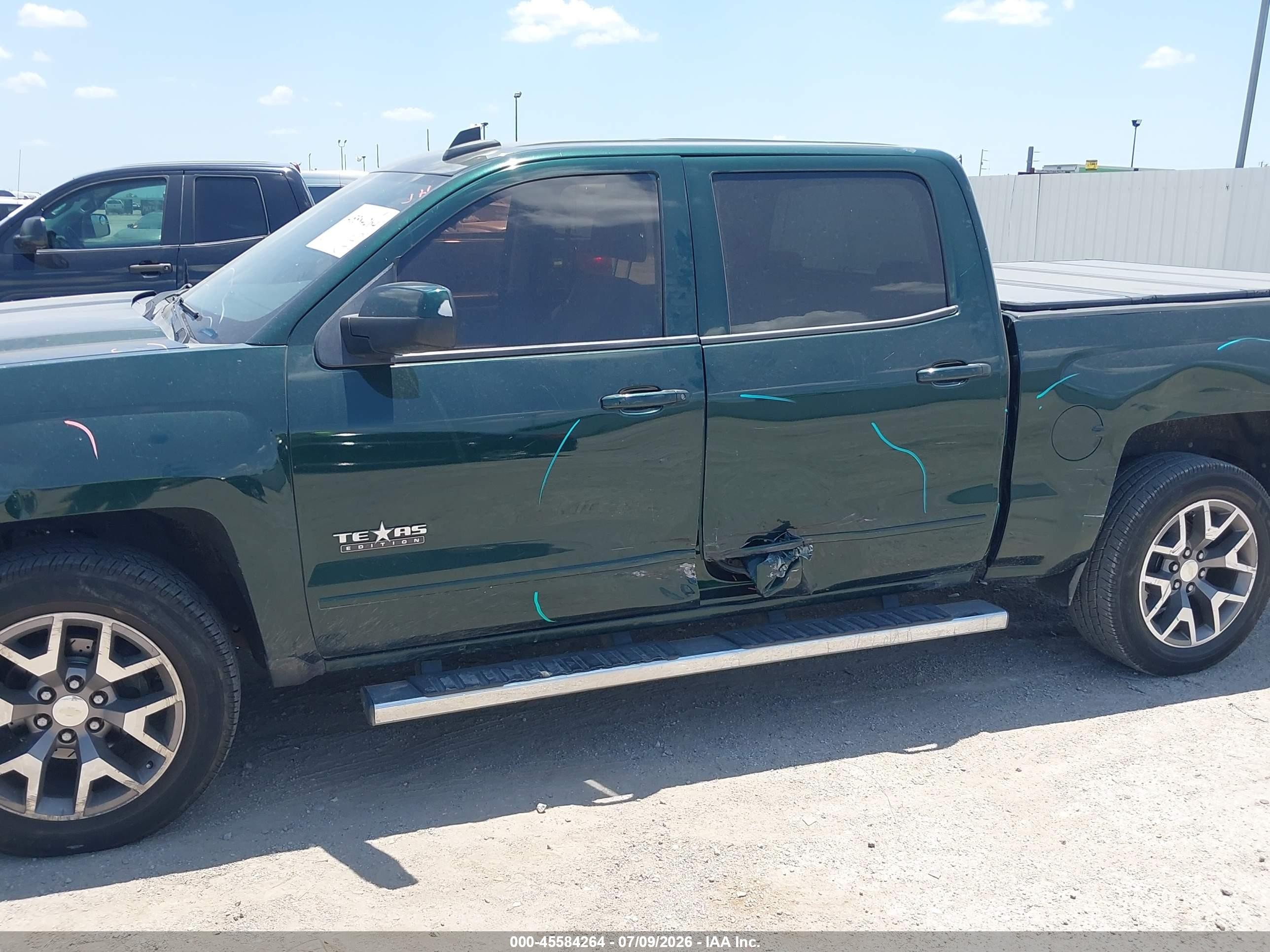 2015 Chevrolet Silverado 1500 1lt Green vin: 3GCPCRECXFG431382