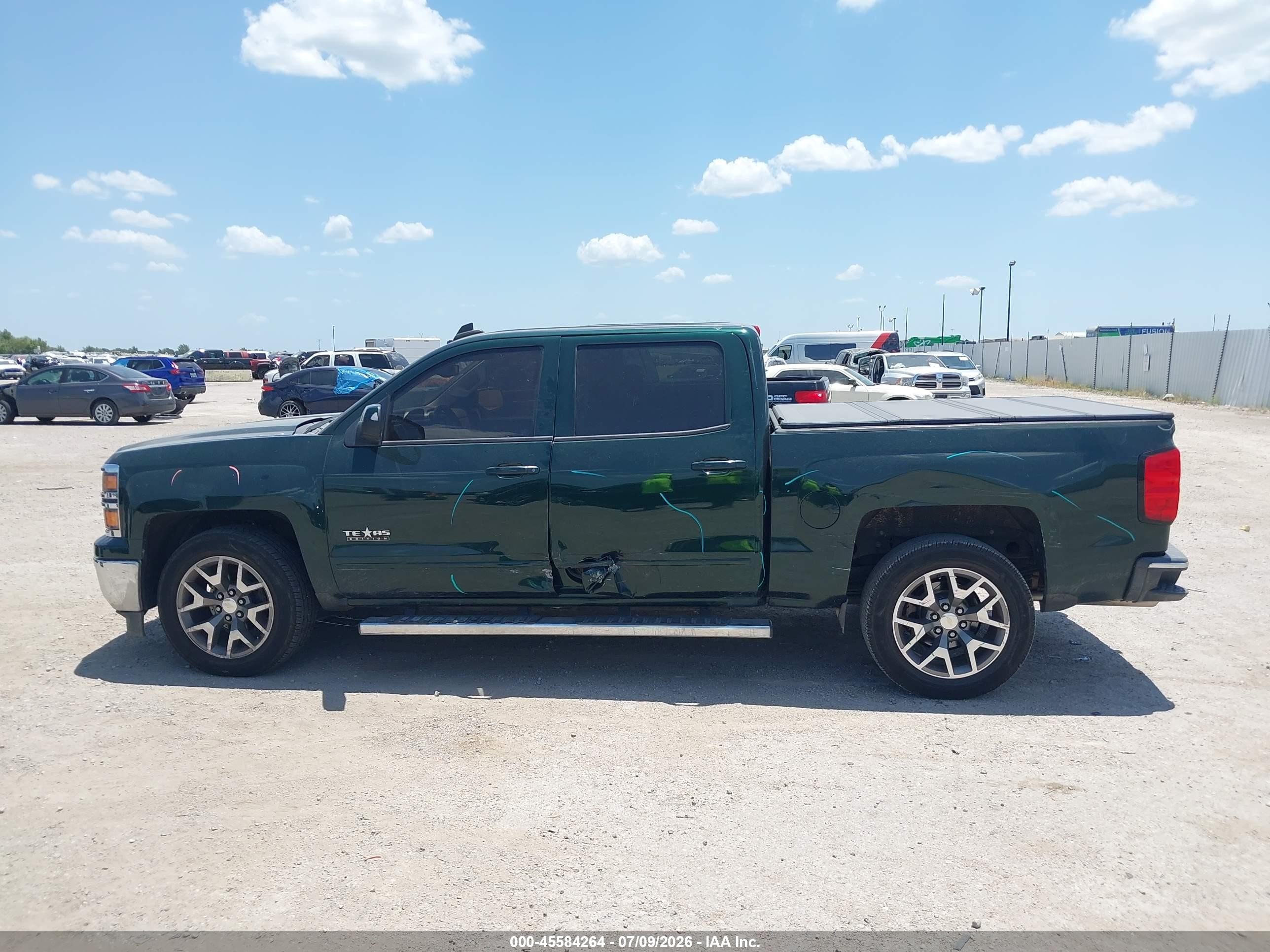 2015 Chevrolet Silverado 1500 1lt Green vin: 3GCPCRECXFG431382