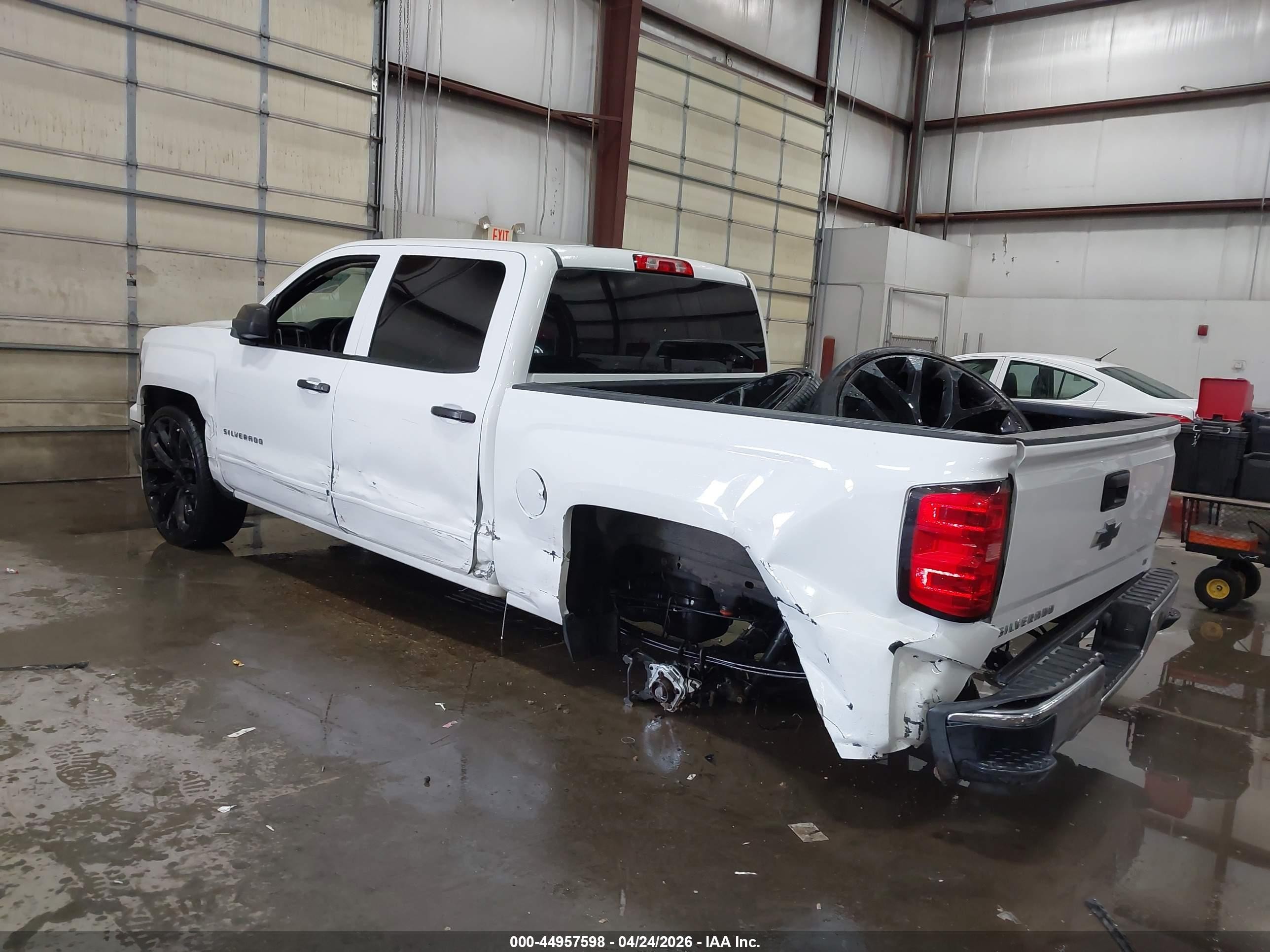 2015 Chevrolet Silverado 1500 1lt White vin: 3GCPCRECXFG490044