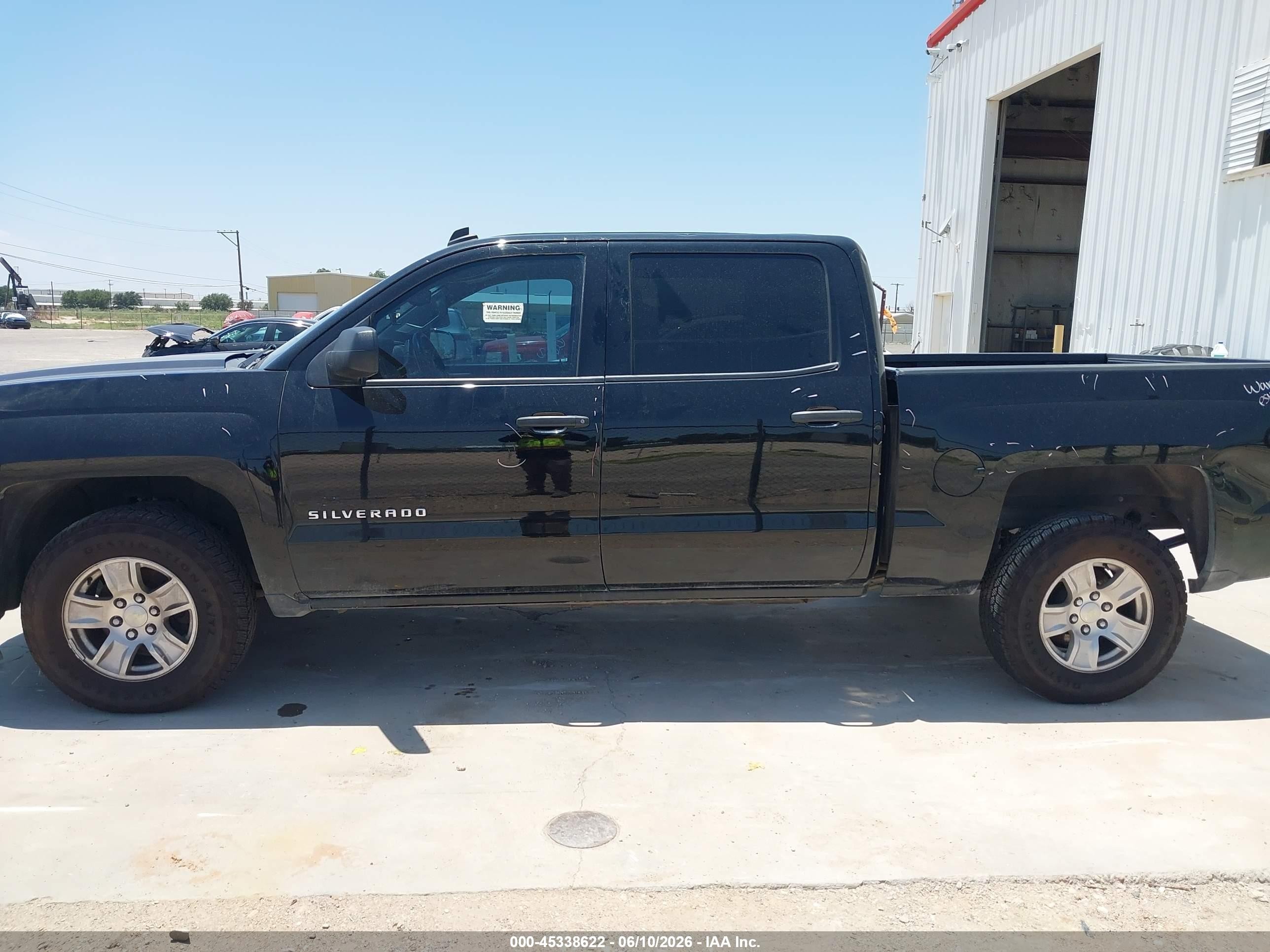 2014 Chevrolet Silverado 1500 1lt Black vin: 3GCPCREH9EG185290